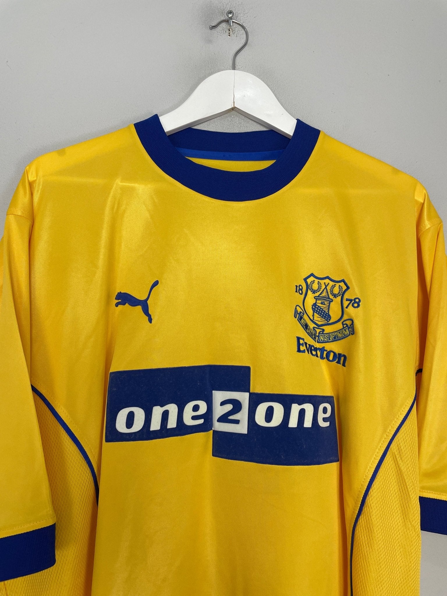 Shop 2000/01 EVERTON GASCOIGNE #18 AWAY SHIRT (XL) PUMA, classic football shirts, vintage football shirts & retro soccer jerseys at Cult Kits
