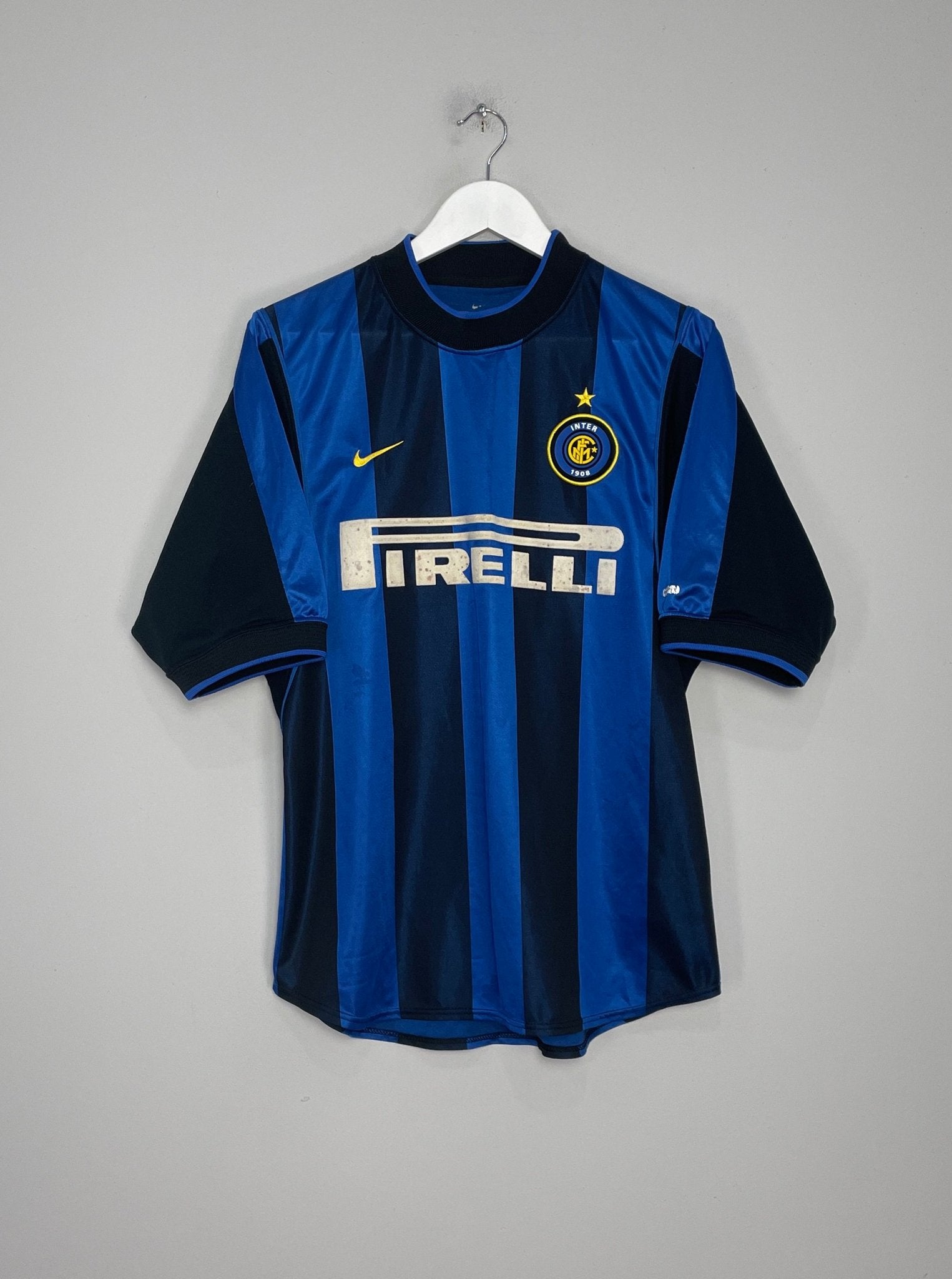 Shop 2000/01 INTER MILAN RONALDO #9 HOME SHIRT (M) NIKE, classic football shirts, vintage football shirts & retro soccer jerseys at Cult Kits