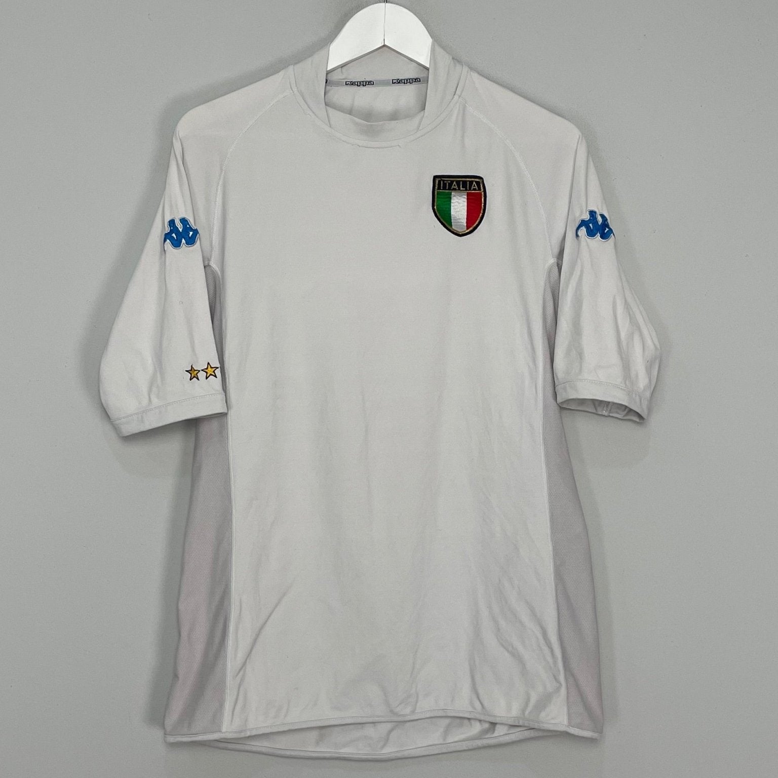 Shop 2000/01 ITALY AWAY SHIRT (XL) KAPPA, classic football shirts, vintage football shirts & retro soccer jerseys at Cult Kits