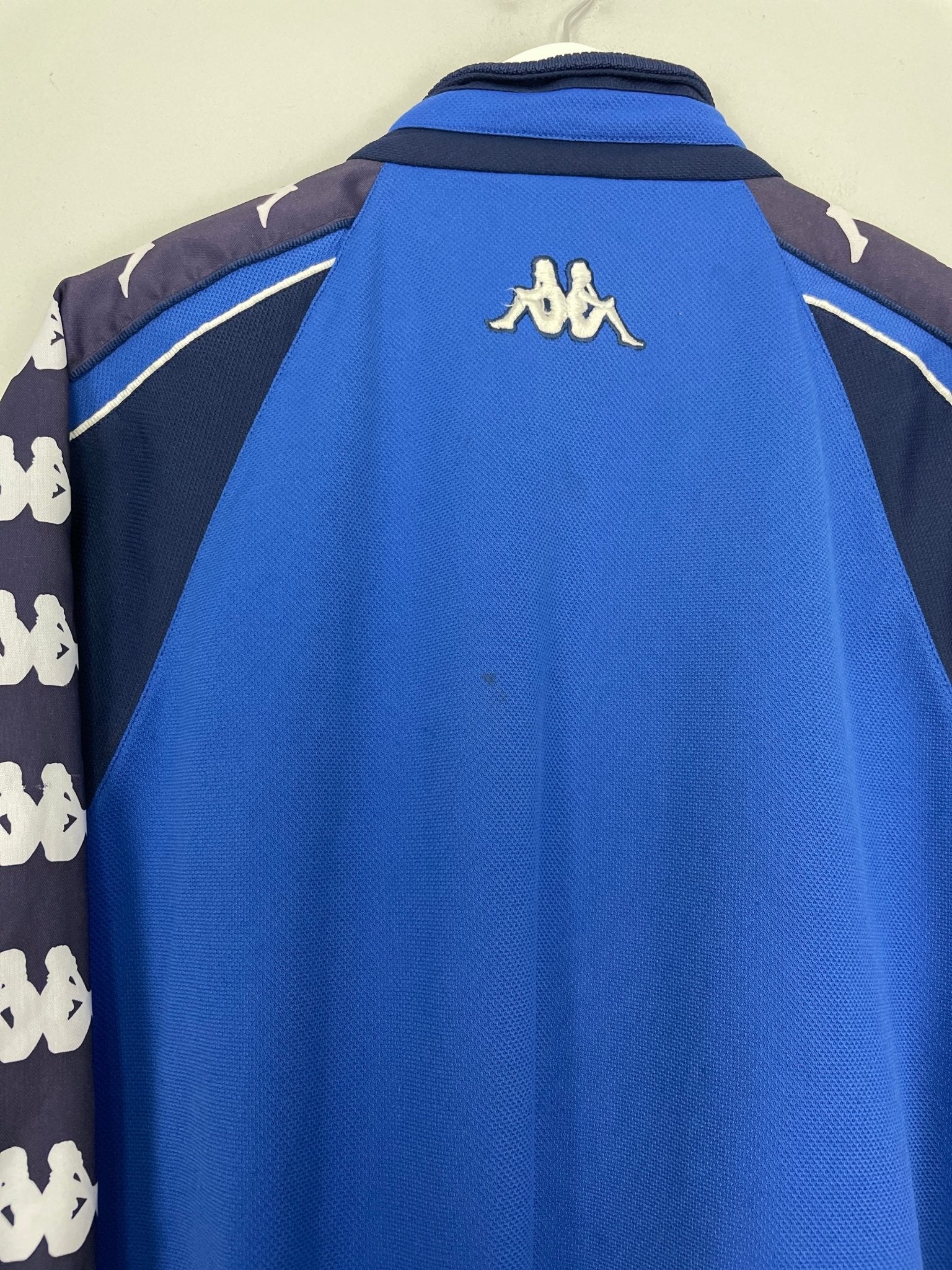 Shop 2000/01 ITALY TRACK JACKET (XXL) KAPPA, classic football shirts, vintage football shirts & retro soccer jerseys at Cult Kits