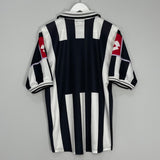 Shop 2000/01 JUVENTUS HOME SHIRT (M) LOTTO, classic football shirts, vintage football shirts & retro soccer jerseys at Cult Kits