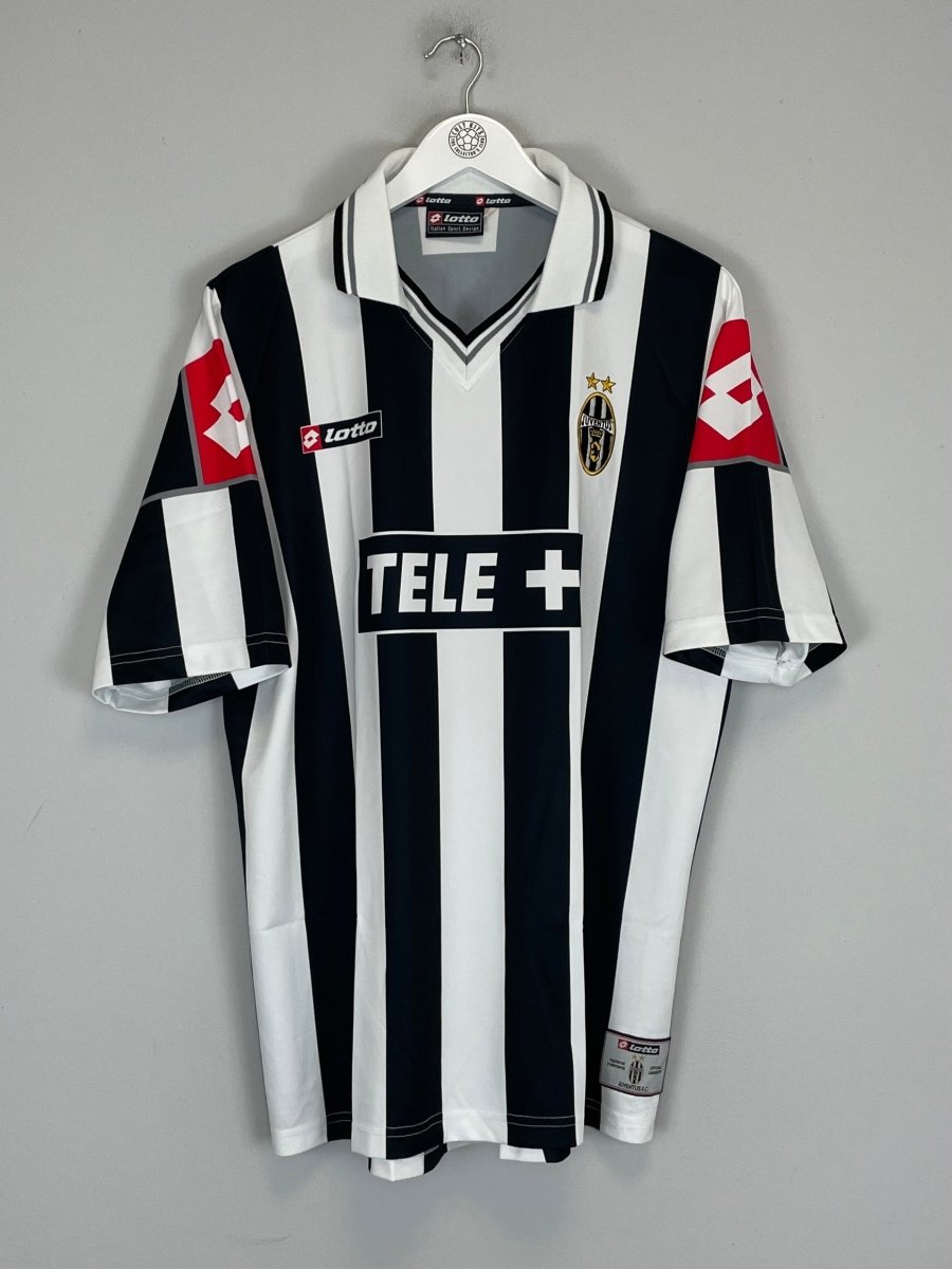 2000/01 JUVENTUS HYUGA 18 HOME SHIRT (XL) LOTTO - Cult Kits - XL - Buy Vintage Football Shirts, Authentic Retro Football Shirts For Sale, Classic Football Shirts & Soccer Jersey