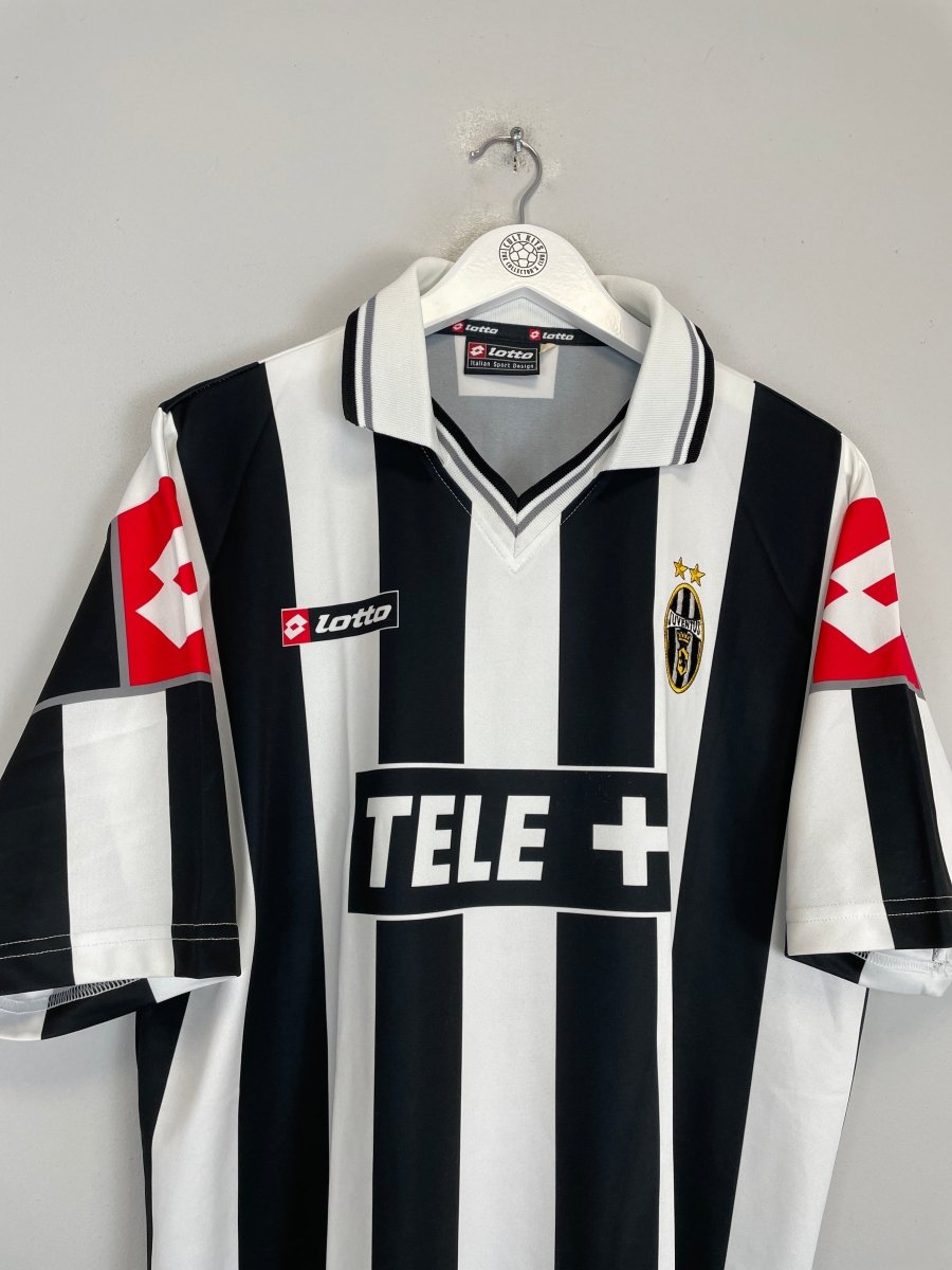 2000/01 JUVENTUS HYUGA 18 HOME SHIRT (XL) LOTTO - Cult Kits - XL - Buy Vintage Football Shirts, Authentic Retro Football Shirts For Sale, Classic Football Shirts & Soccer Jersey