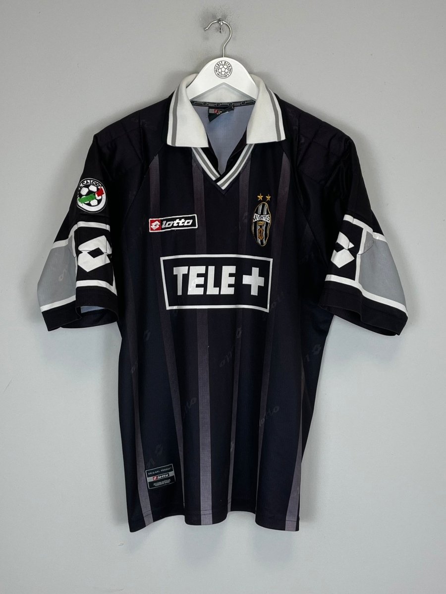 2000/01 JUVENTUS VAN DER SAR 1 GK SHIRT (L) LOTTO - Cult Kits - Large - Buy Vintage Football Shirts, Authentic Retro Football Shirts For Sale, Classic Football Shirts & Soccer Jersey