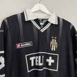 Shop 2000/01 JUVENTUS VAN DER SAR #1 GK SHIRT (XL) LOTTO, classic football shirts, vintage football shirts & retro soccer jerseys at Cult Kits