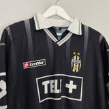 Shop 2000/01 JUVENTUS VAN DER SAR #1 GK SHIRT (XL) LOTTO, classic football shirts, vintage football shirts & retro soccer jerseys at Cult Kits