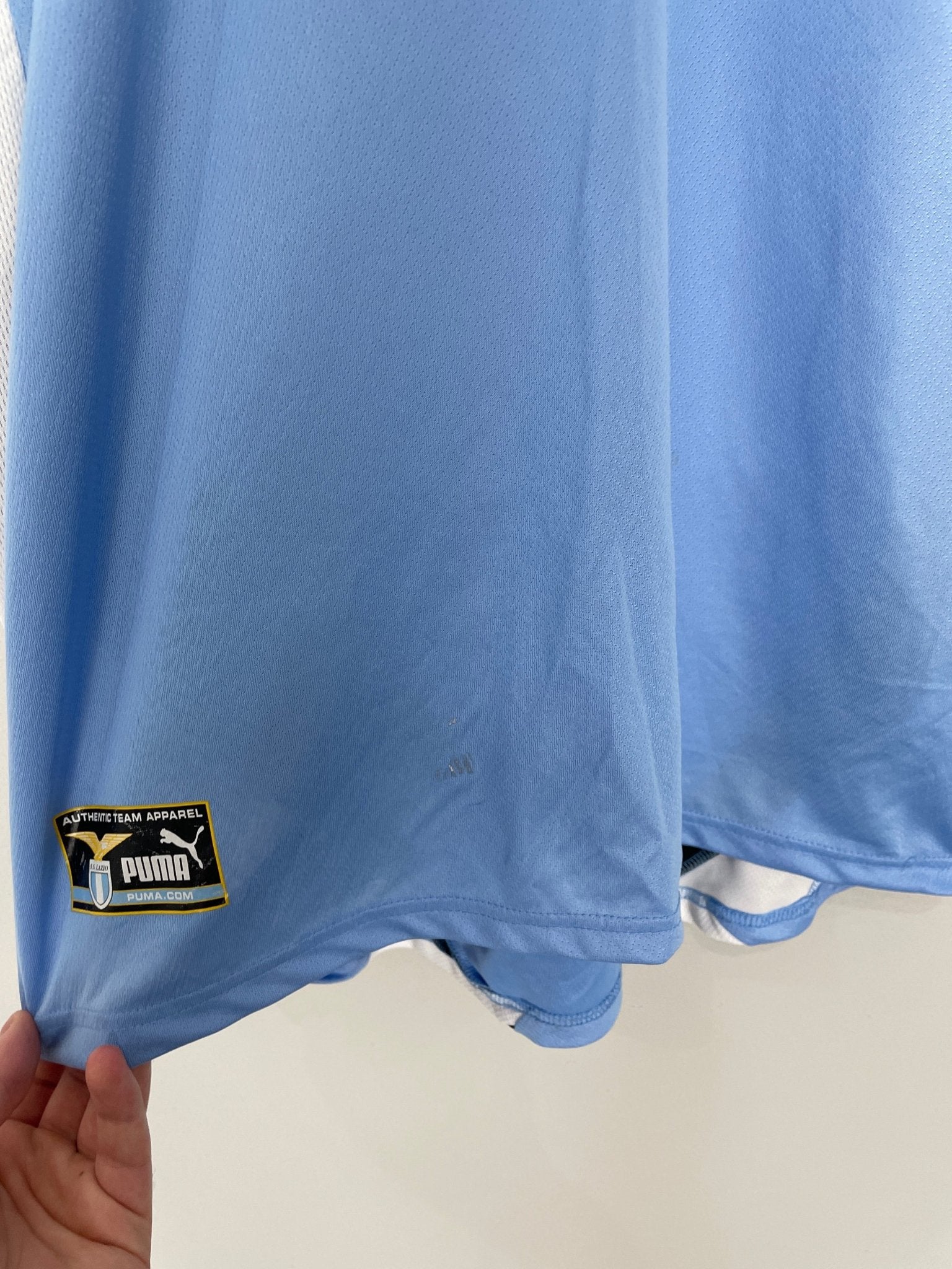 Shop 2000/01 LAZIO HOME SHIRT (XL) PUMA, classic football shirts, vintage football shirts & retro soccer jerseys at Cult Kits