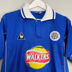 Shop 2000/01 LEICESTER CITY #5 HOME SHIRT (M) LE COQ, classic football shirts, vintage football shirts & retro soccer jerseys at Cult Kits