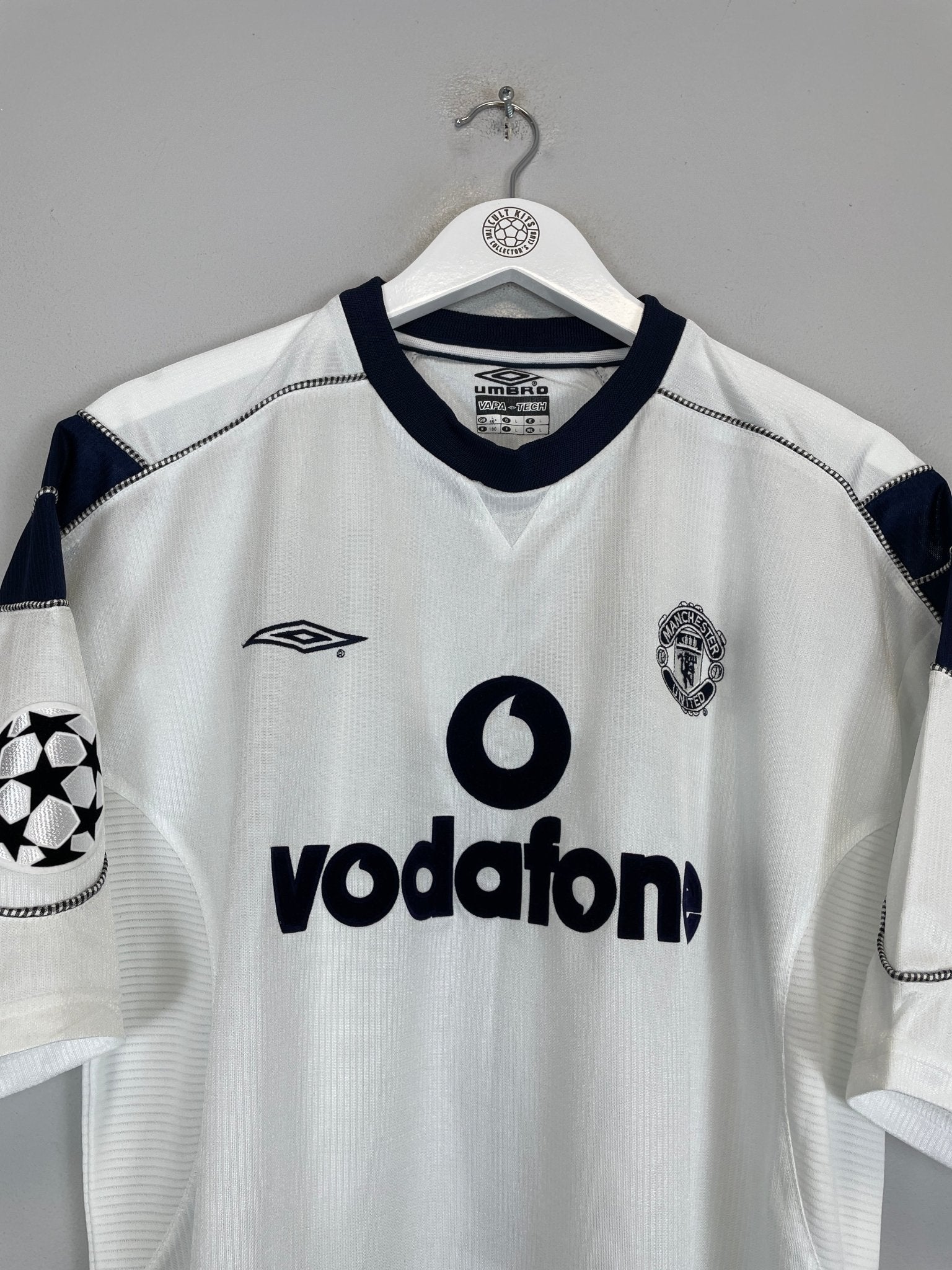 Shop 2000/01 MANCHESTER UNITED BECKHAM #7 C/L AWAY SHIRT (XL) UMBRO, classic football shirts, vintage football shirts & retro soccer jerseys at Cult Kits