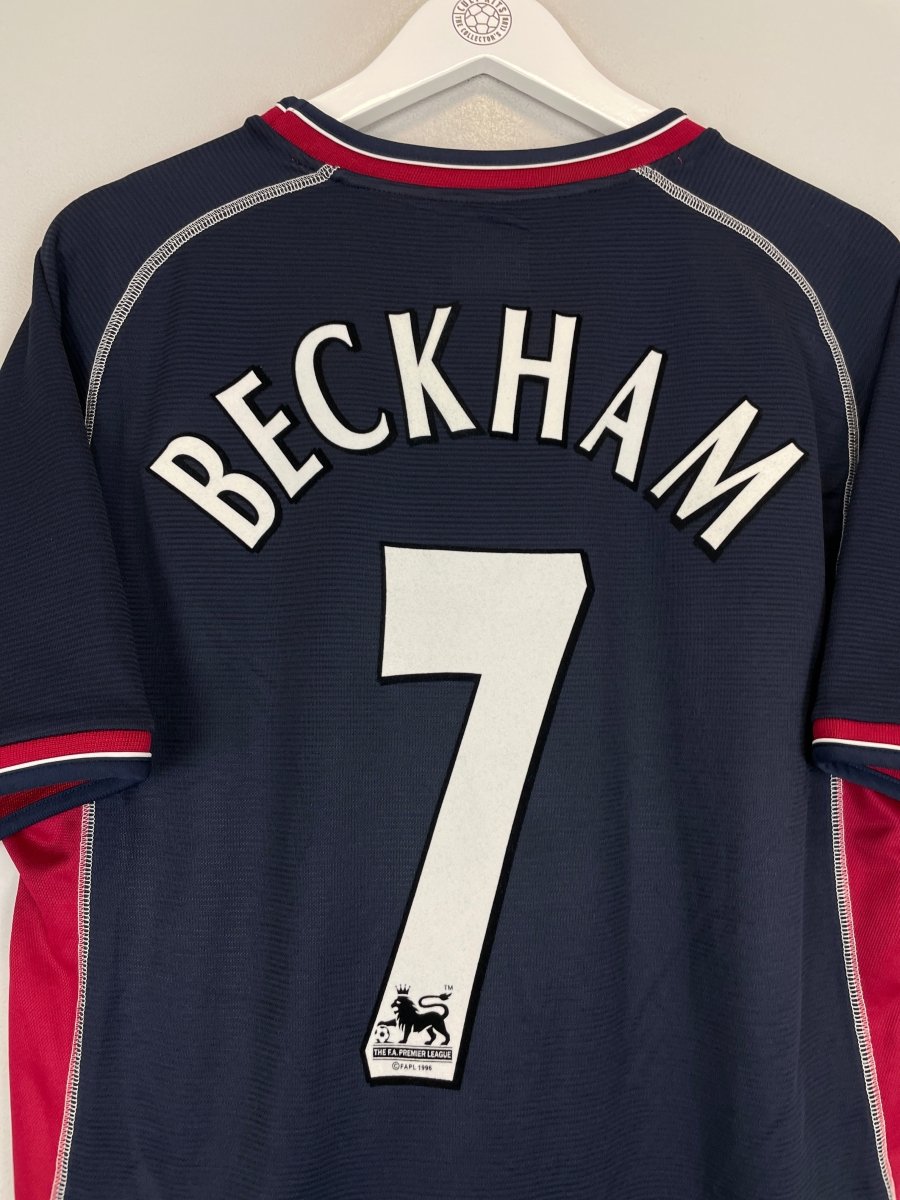 2000/01 MANCHESTER UNITED BECKHAM 7 THIRD SHIRT (M) UMBRO - Cult Kits - Medium - Buy Vintage Football Shirts, Authentic Retro Football Shirts For Sale, Classic Football Shirts & Soccer Jersey