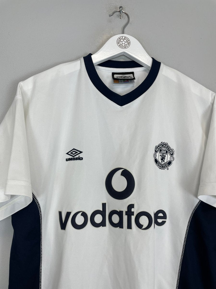 2000/01 MANCHESTER UNITED TRAINING SHIRT (M) UMBRO - Cult Kits - Medium - Buy Vintage Football Shirts, Authentic Retro Football Shirts For Sale, Classic Football Shirts & Soccer Jersey