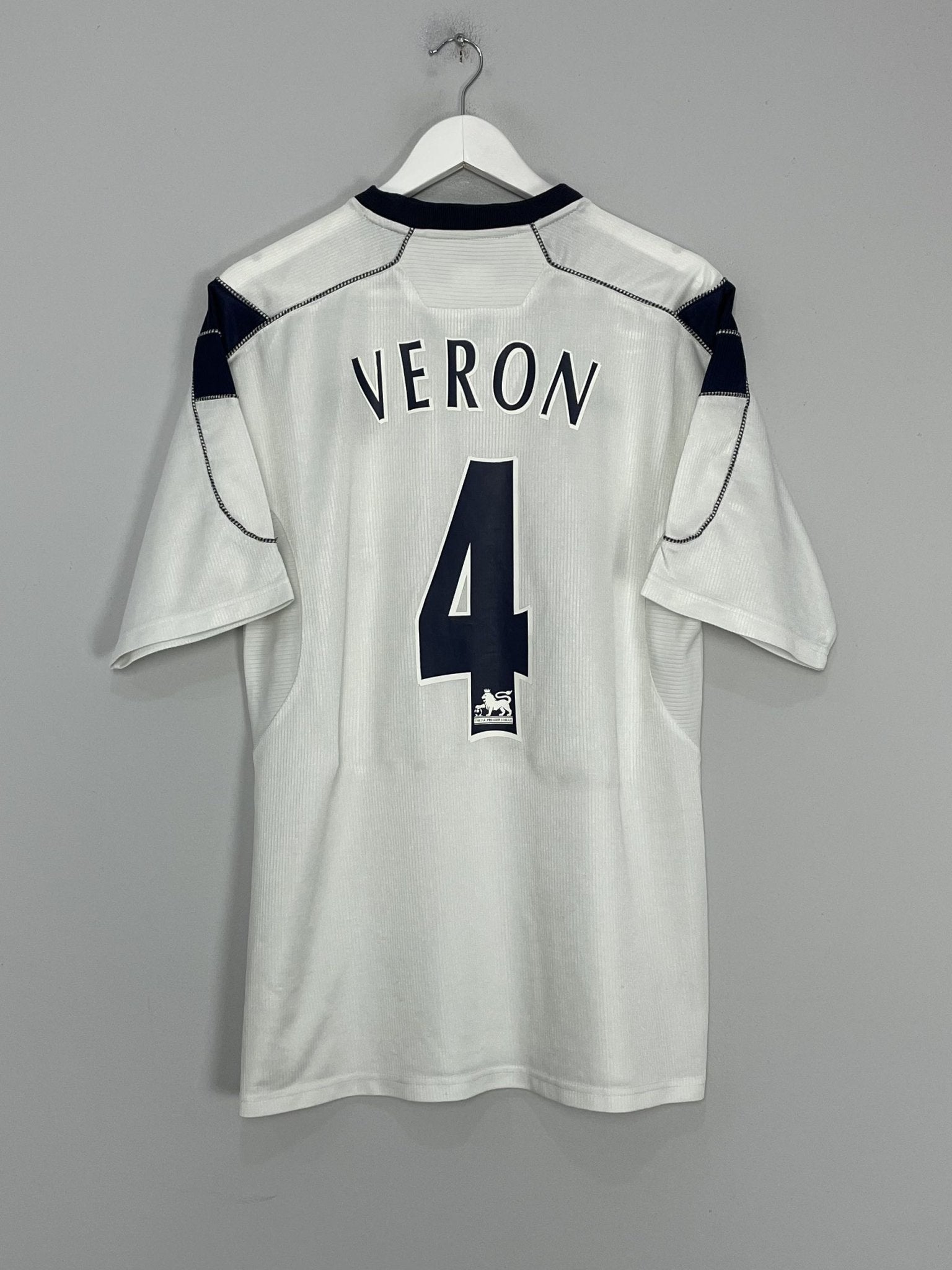 Shop 2000/01 MANCHESTER UNITED VERON #4 AWAY SHIRT (M) UMBRO, classic football shirts, vintage football shirts & retro soccer jerseys at Cult Kits