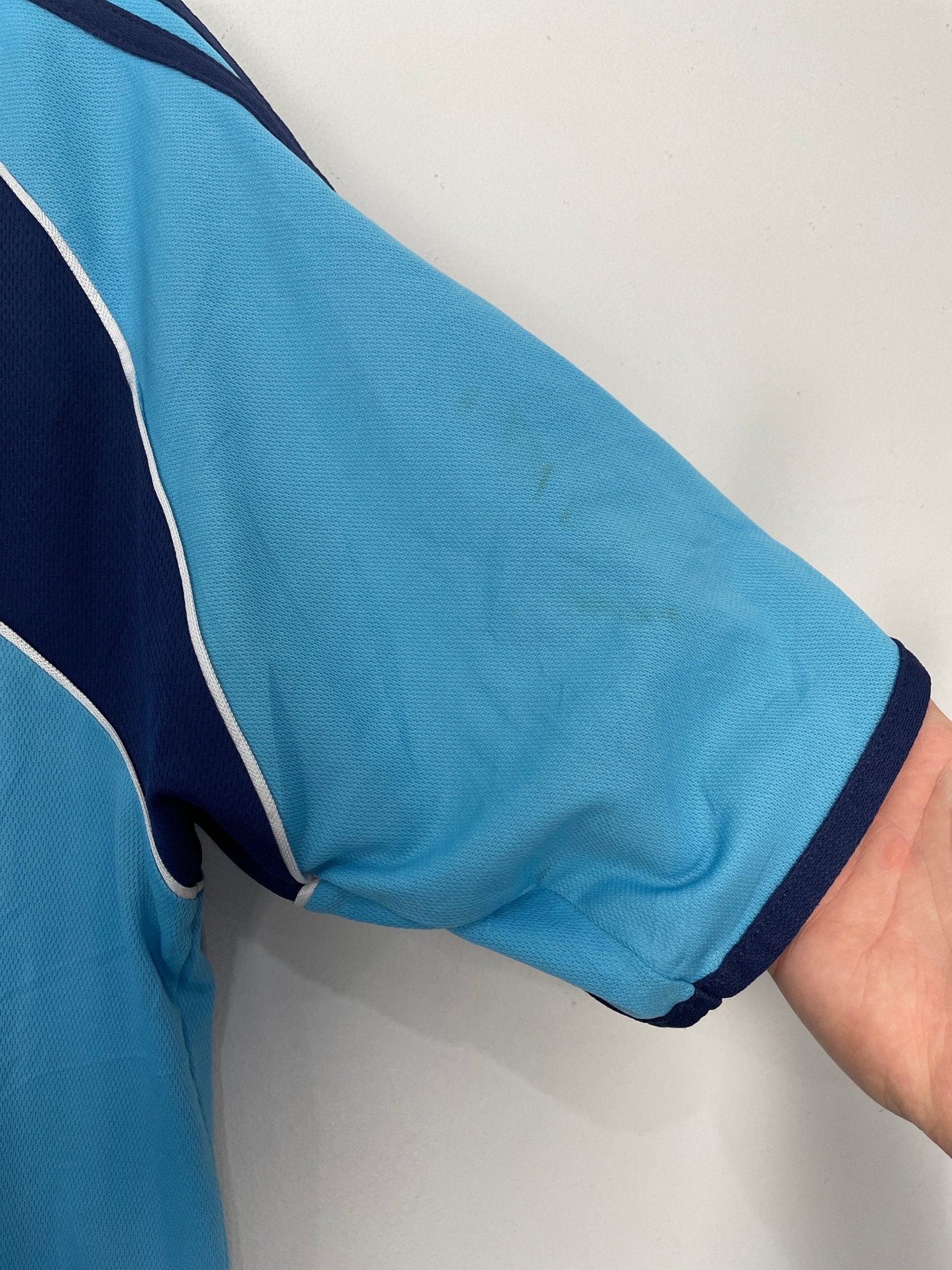 Shop 2000/01 MARSEILLE HOME SHIRT (M) ADIDAS, classic football shirts, vintage football shirts & retro soccer jerseys at Cult Kits