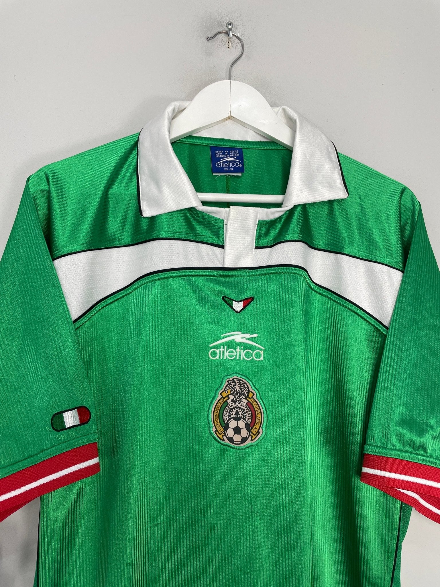 Shop 2000/01 MEXICO *BNWT* HOME SHIRT (XL) ATLETICA, classic football shirts, vintage football shirts & retro soccer jerseys at Cult Kits