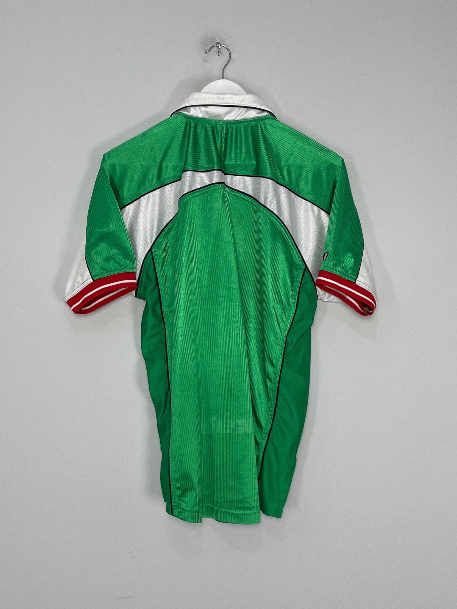 Shop 2000/01 MEXICO HOME SHIRT (S) ATLETICA, classic football shirts, vintage football shirts & retro soccer jerseys at Cult Kits
