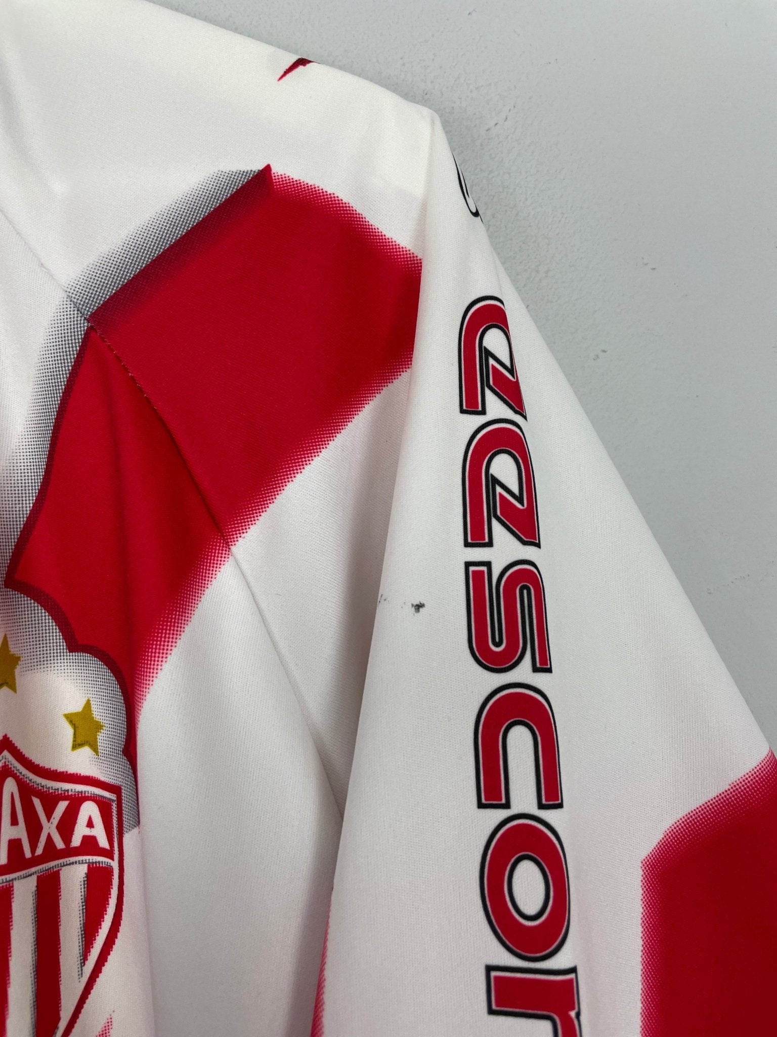 Shop 2000/01 NECAXA HOME SHIRT (L) EESCORD, classic football shirts, vintage football shirts & retro soccer jerseys at Cult Kits
