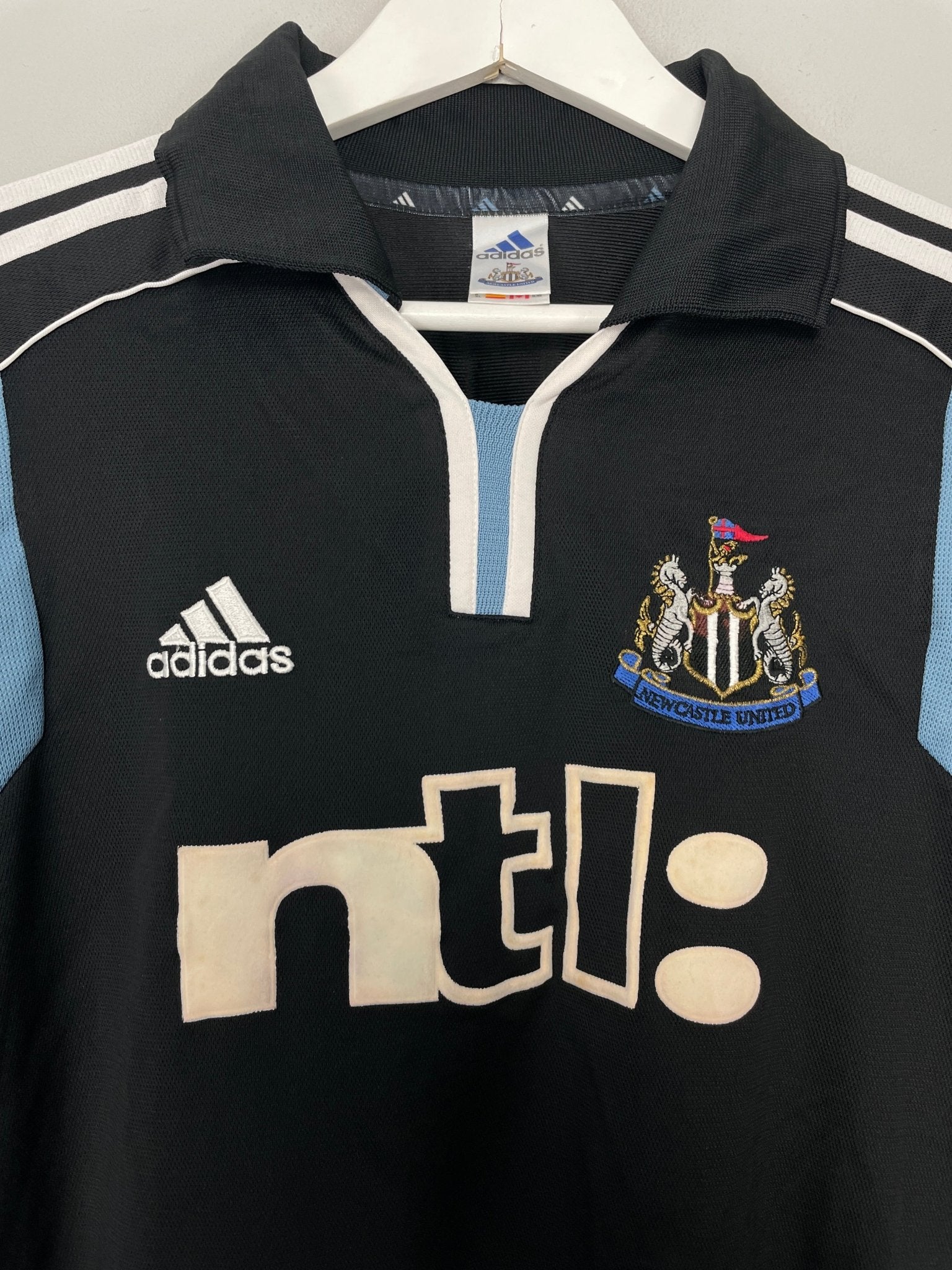 Shop 2000/01 NEWCASTLE UNITED SPEED #11 L/S AWAY SHIRT (XL) ADIDAS, classic football shirts, vintage football shirts & retro soccer jerseys at Cult Kits