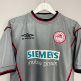 Shop 2000/01 OLYMPIAKOS AWAY SHIRT (XL) UMBRO, classic football shirts, vintage football shirts & retro soccer jerseys at Cult Kits