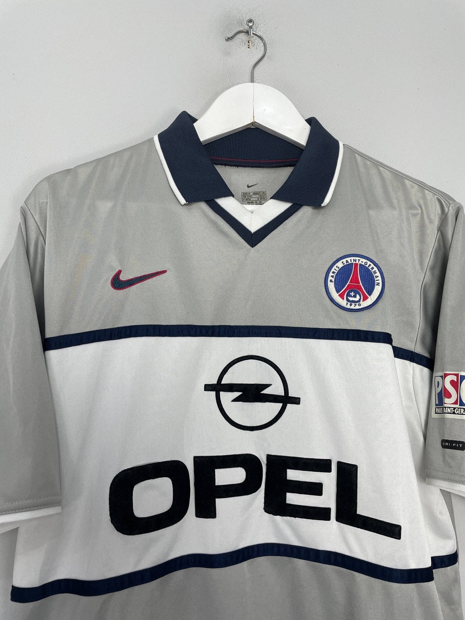 Shop 2000/01 PSG AWAY SHIRT (M) NIKE, classic football shirts, vintage football shirts & retro soccer jerseys at Cult Kits