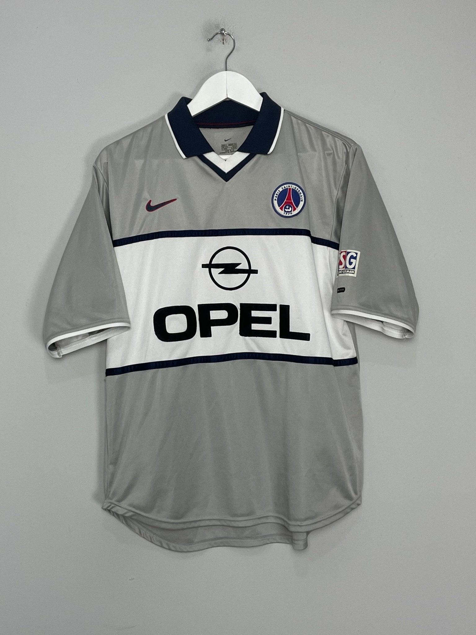 Shop 2000/01 PSG AWAY SHIRT (M) NIKE, classic football shirts, vintage football shirts & retro soccer jerseys at Cult Kits