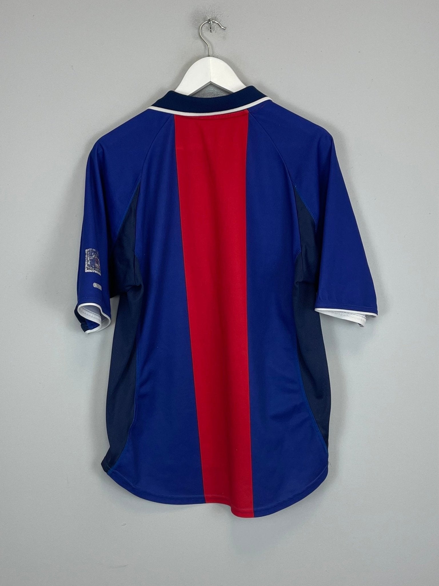 Shop 2000/01 PSG HOME SHIRT (M) NIKE, classic football shirts, vintage football shirts & retro soccer jerseys at Cult Kits