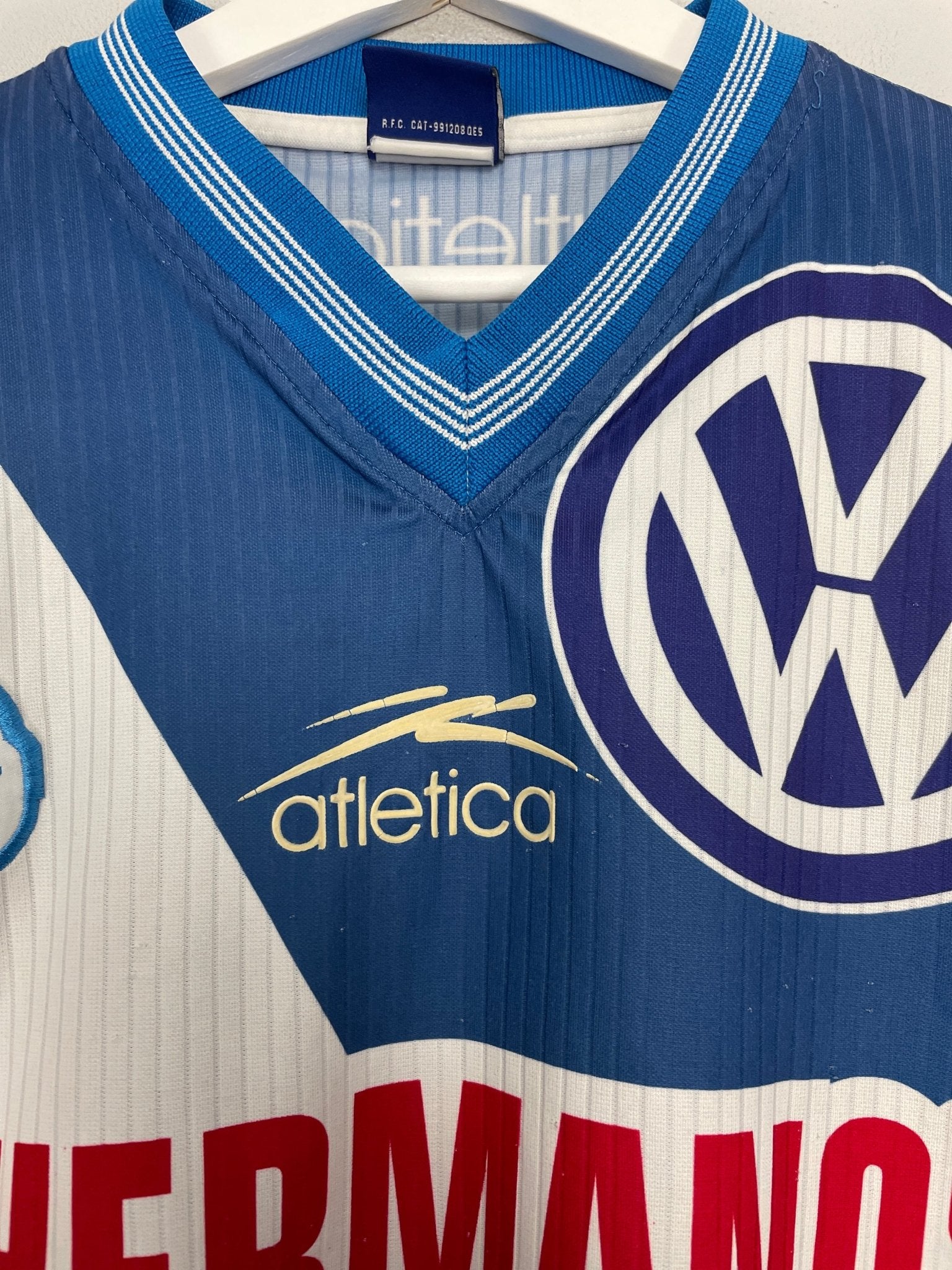 Shop 2000/01 PUEBLA AWAY SHIRT (L) ATLETICA, classic football shirts, vintage football shirts & retro soccer jerseys at Cult Kits