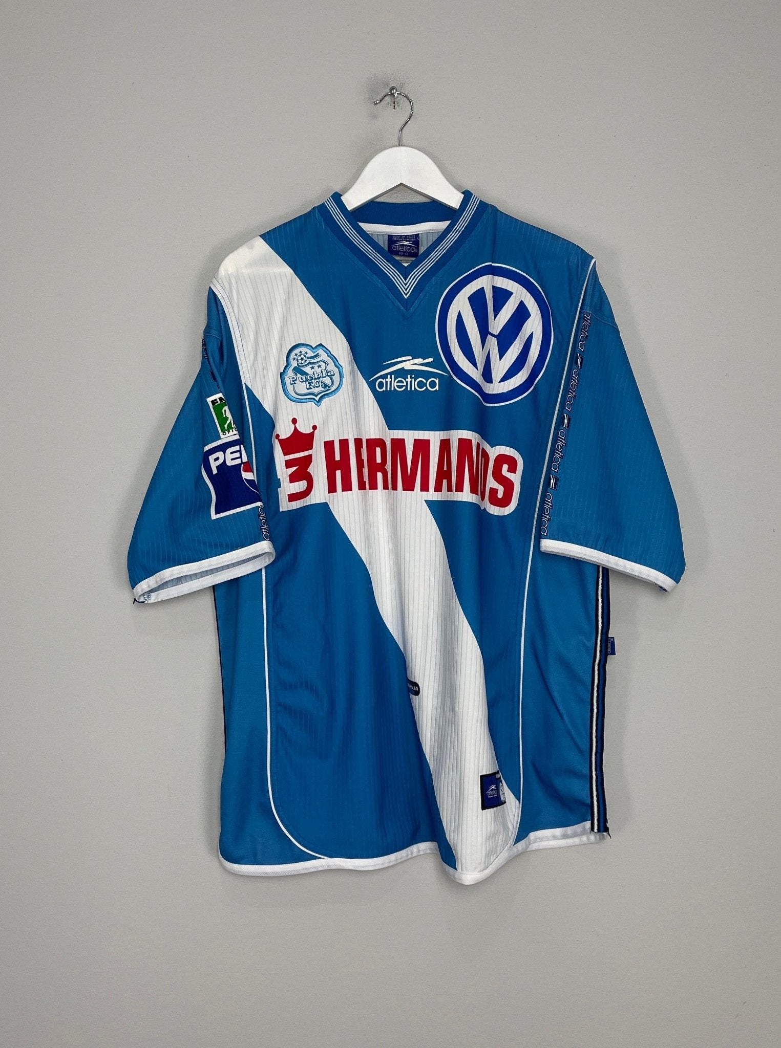 Shop 2000/01 PUEBLA HOME SHIRT (XL) ATLETICA, classic football shirts, vintage football shirts & retro soccer jerseys at Cult Kits