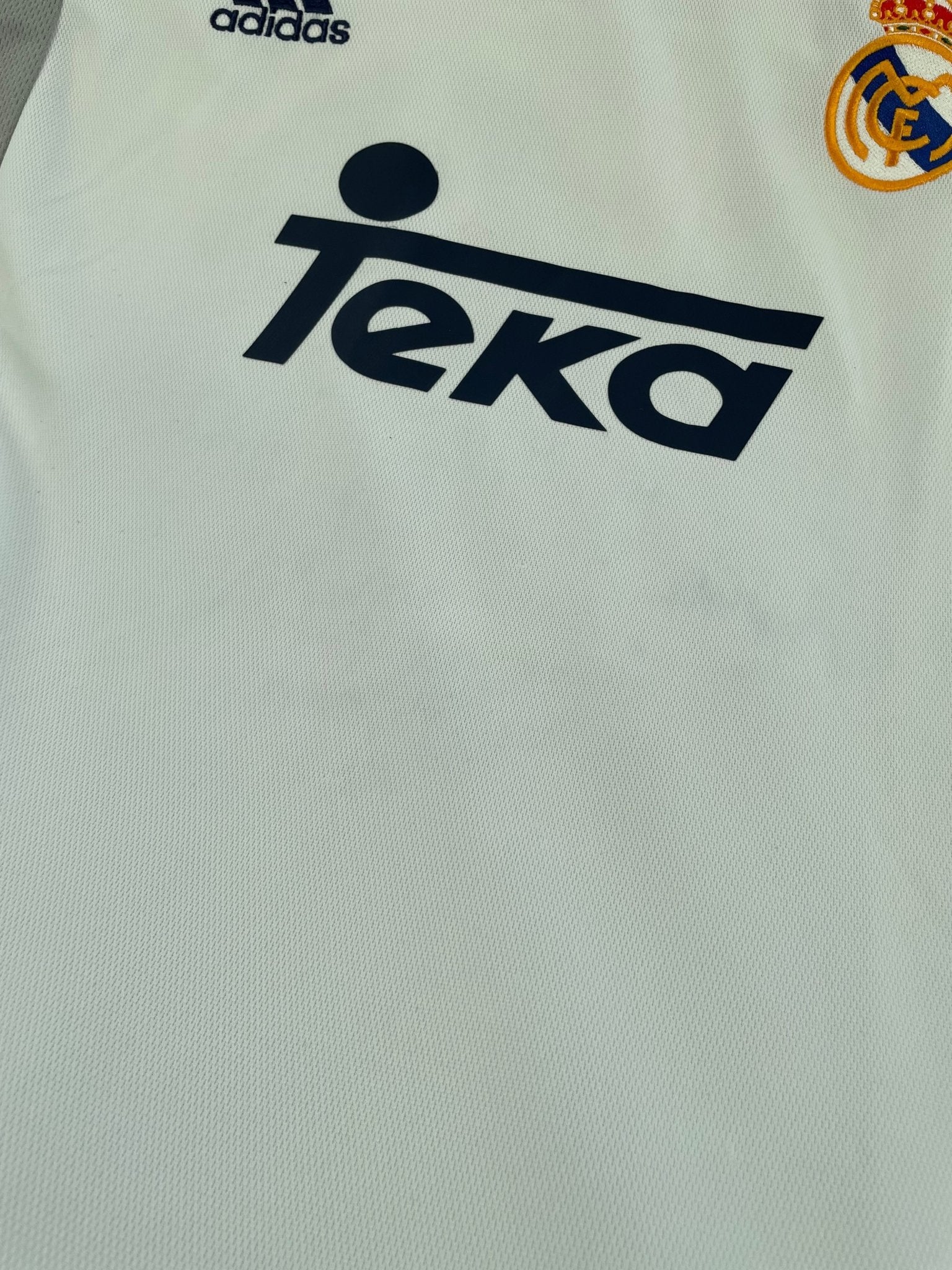 Buy 2000/01 Real Madrid Figo 10 Home Shirt (XL) Adidas ~ Free worldwide shipping ~ Authentic Vintage Football Shirts from Cult Kits