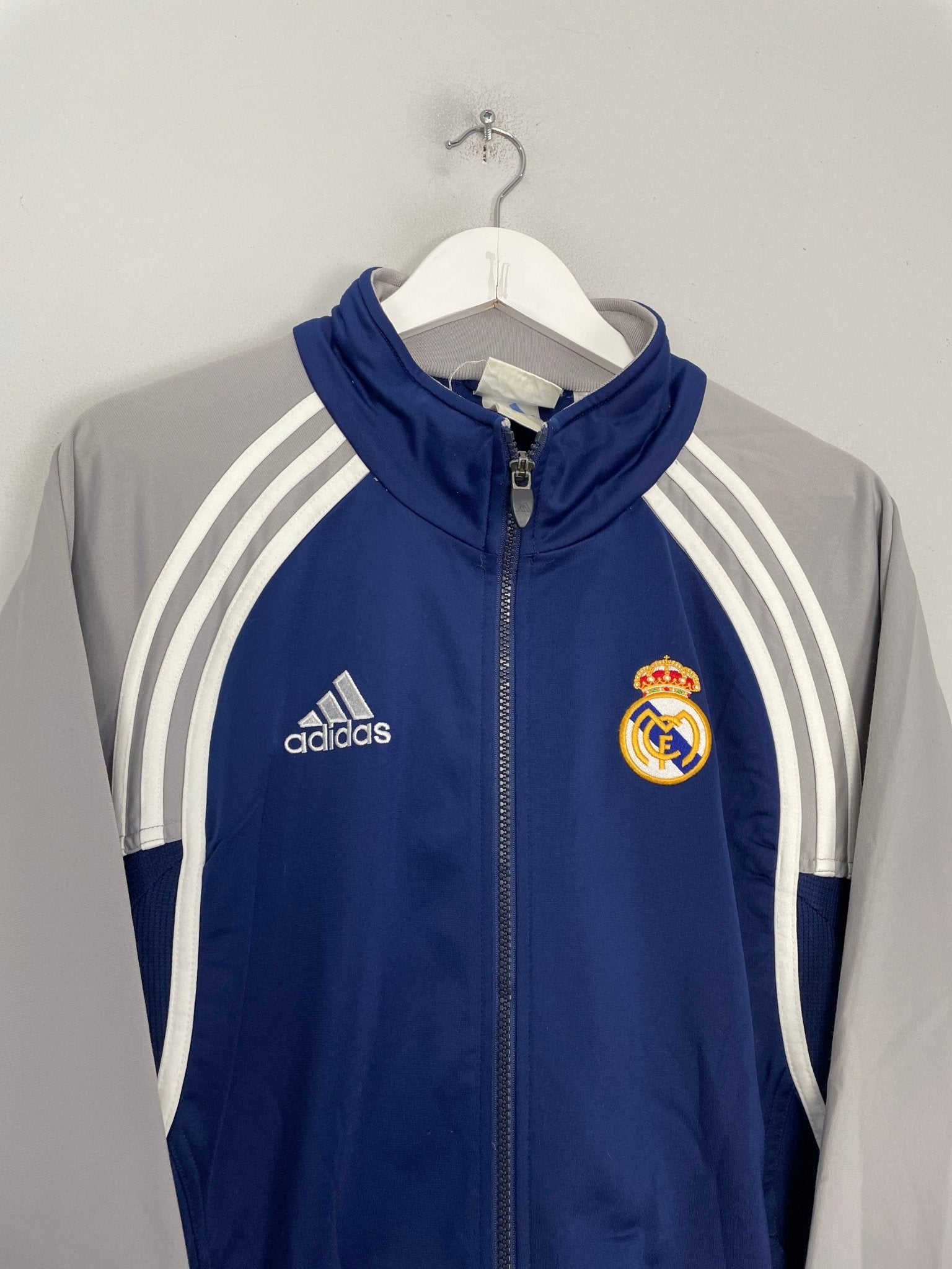 Shop 2000/01 REAL MADRID TRACK JACKET (M) ADIDAS, classic football shirts, vintage football shirts & retro soccer jerseys at Cult Kits