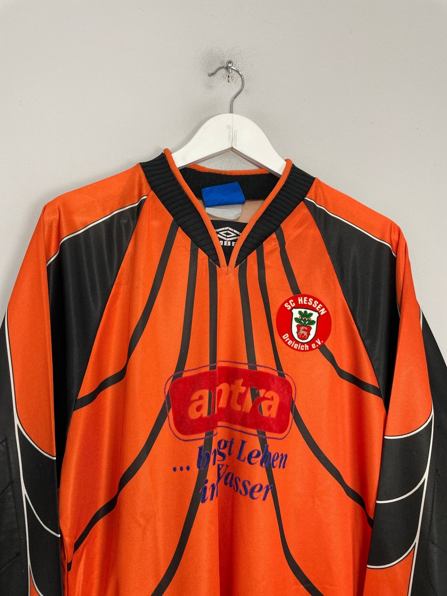Shop 2000/01 SC HESSEN #1 GK SHIRT (S) UMBRO, classic football shirts, vintage football shirts & retro soccer jerseys at Cult Kits