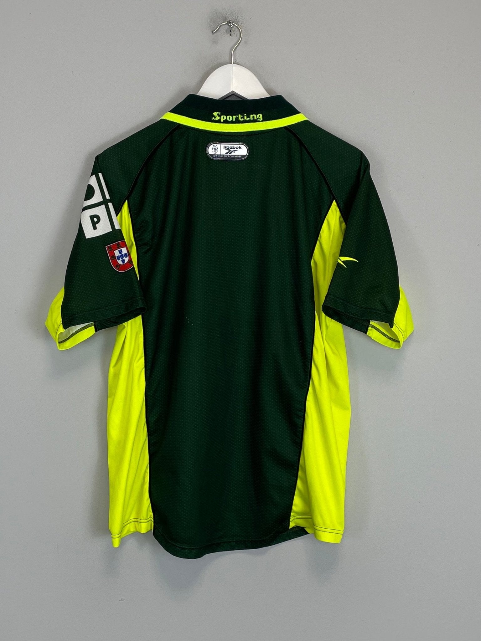 Shop 2000/01 SPORTING CP AWAY SHIRT (M) REEBOK, classic football shirts, vintage football shirts & retro soccer jerseys at Cult Kits