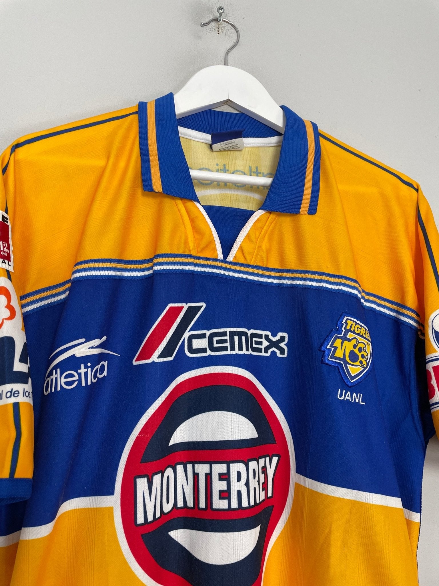 Shop 2000/01 TIGRES HOME SHIRT (S) ATLETICA, classic football shirts, vintage football shirts & retro soccer jerseys at Cult Kits