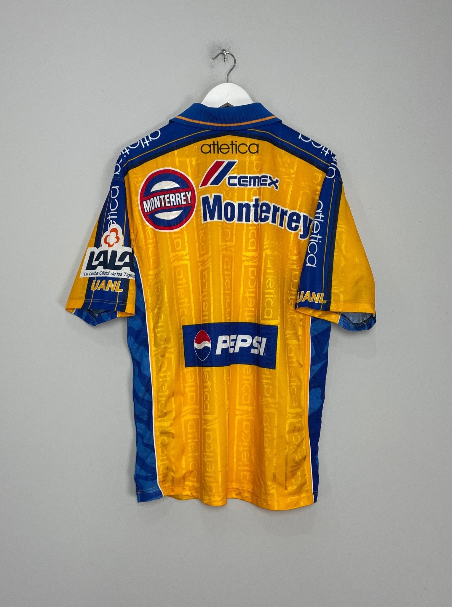 Shop 2000/01 TIGRES TRAINING SHIRT (M) ATLETICA, classic football shirts, vintage football shirts & retro soccer jerseys at Cult Kits