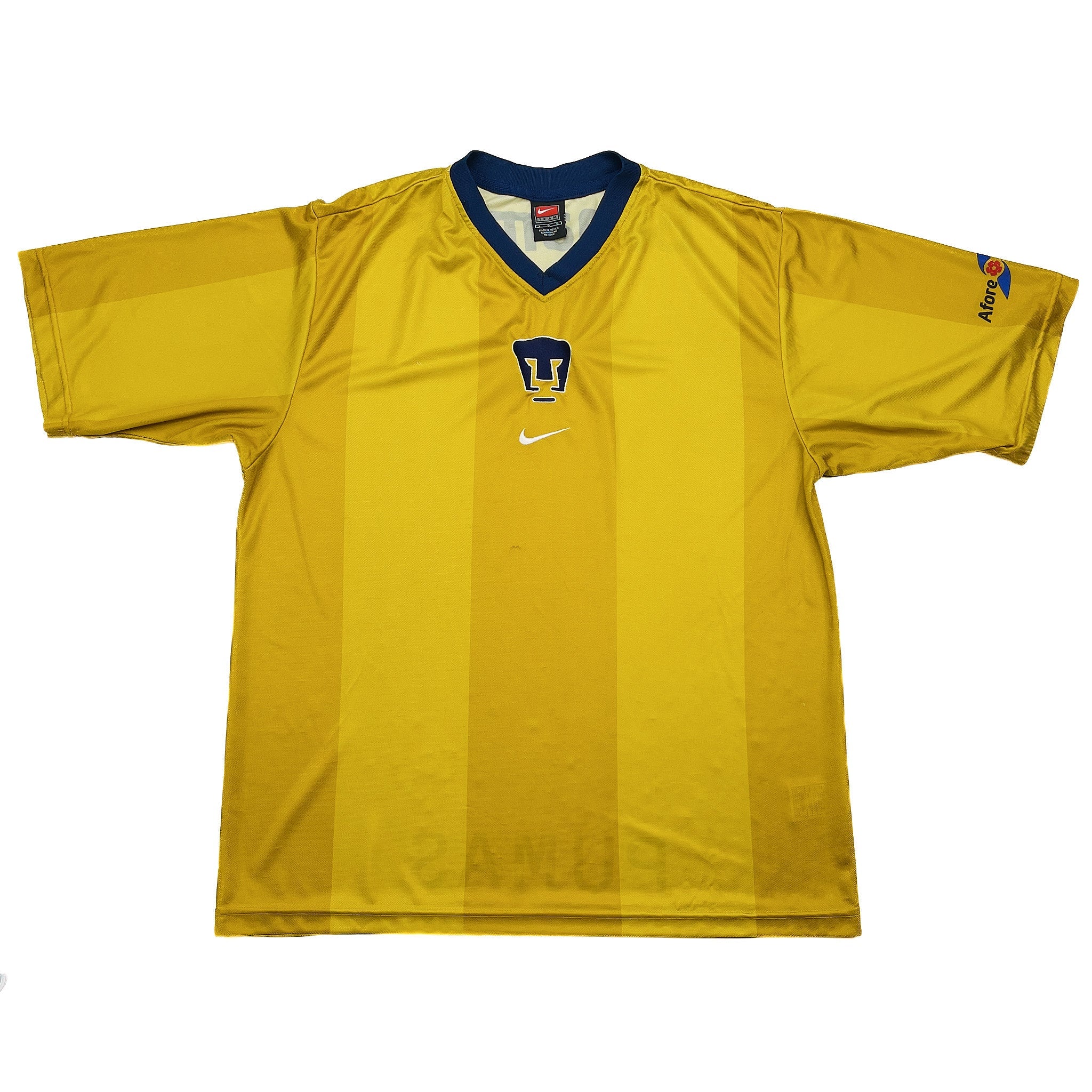 Buy 2000/01 UNAM Pumas Away Shirt (L) Nike ~ Free worldwide shipping available ~ Authentic Vintage Football Shirts from Cult Kits