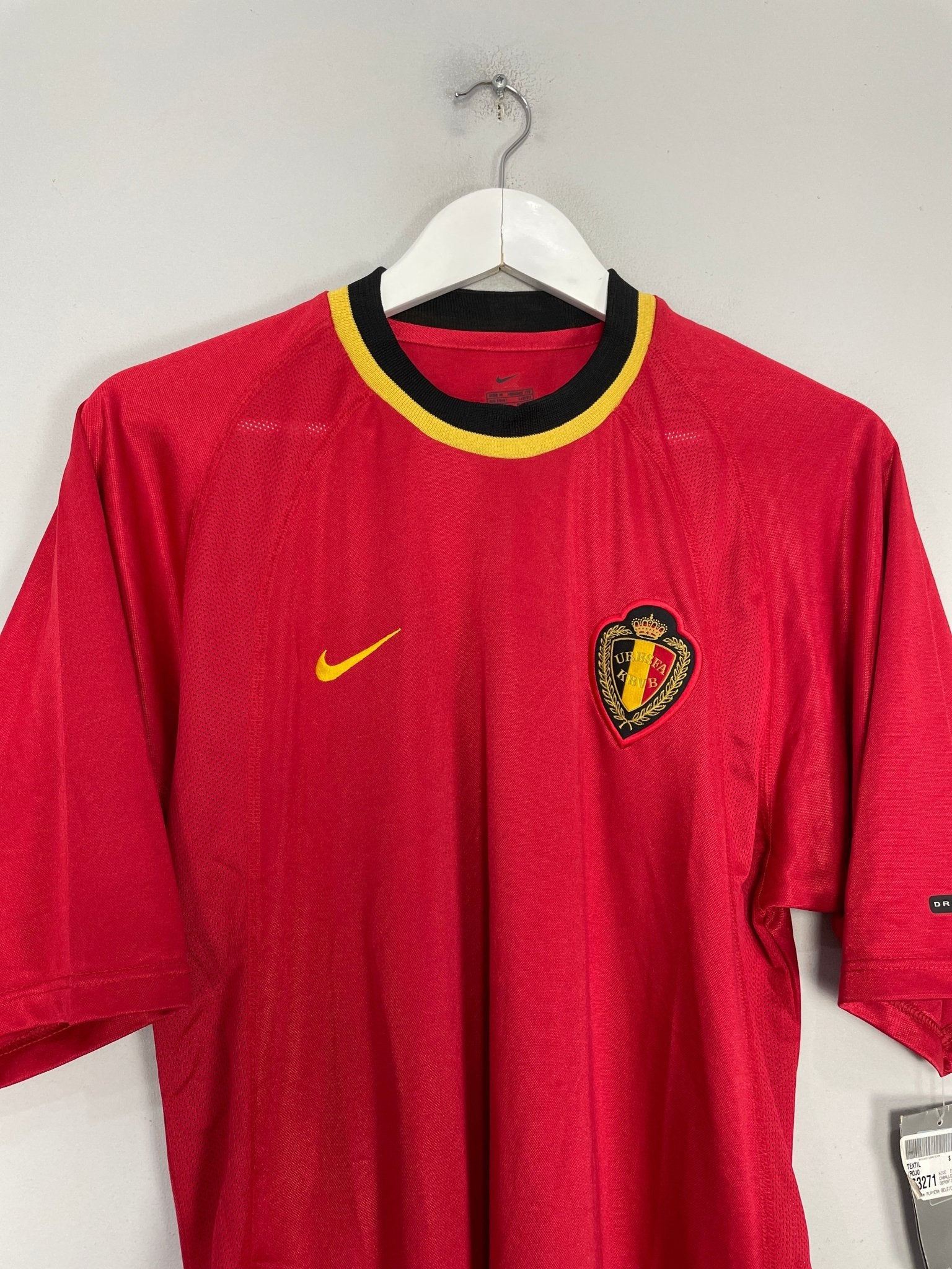 Shop 2000/02 BELGIUM *BNWT* HOME SHIRT (M) NIKE, classic football shirts, vintage football shirts & retro soccer jerseys at Cult Kits
