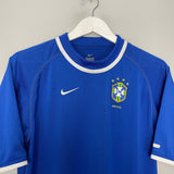 Shop 2000/02 BRAZIL AWAY SHIRT (XS) NIKE, classic football shirts, vintage football shirts & retro soccer jerseys at Cult Kits