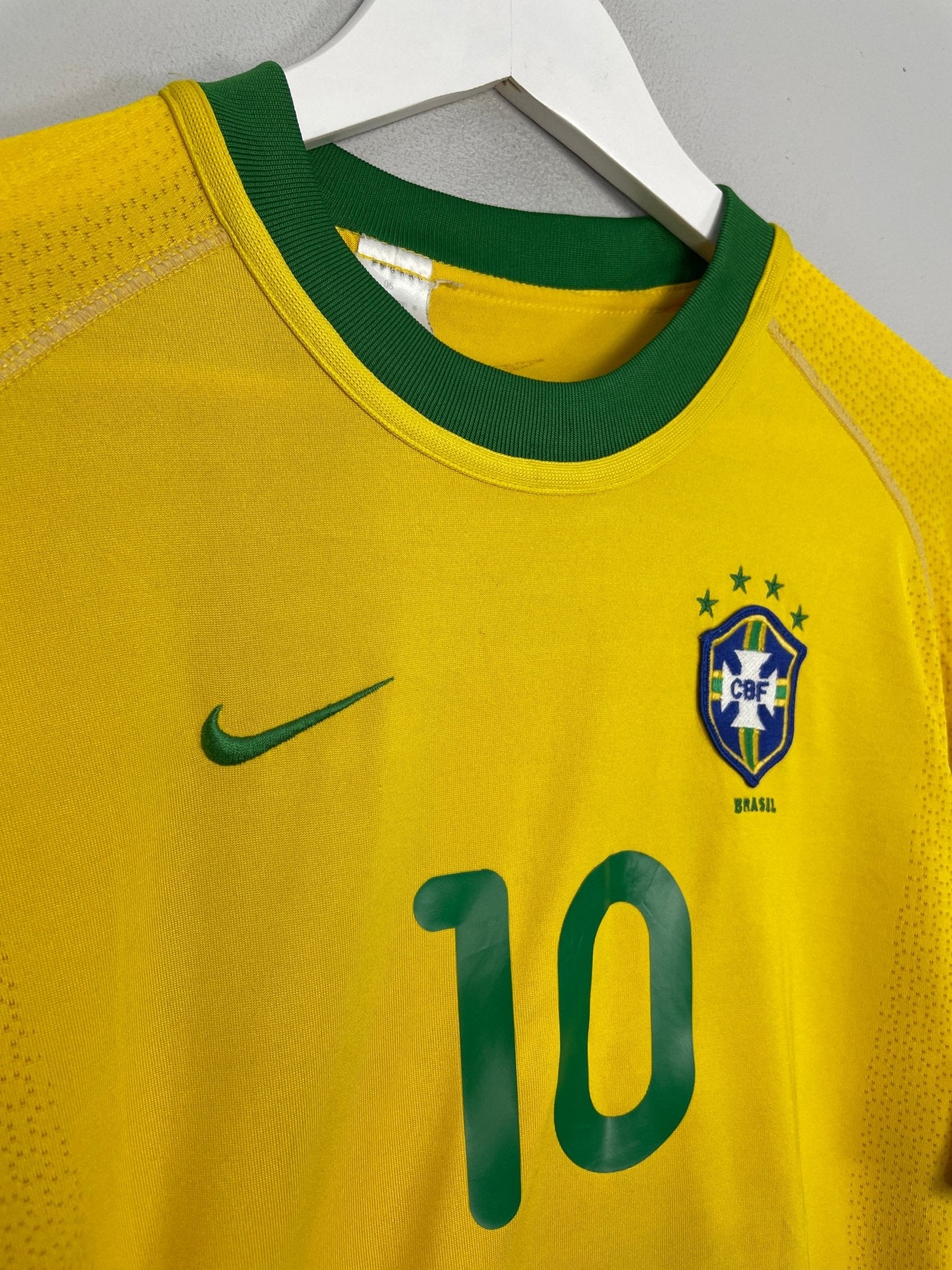 Shop 2000/02 BRAZIL RIVALDO #10 HOME SHIRT (M) NIKE, classic football shirts, vintage football shirts & retro soccer jerseys at Cult Kits
