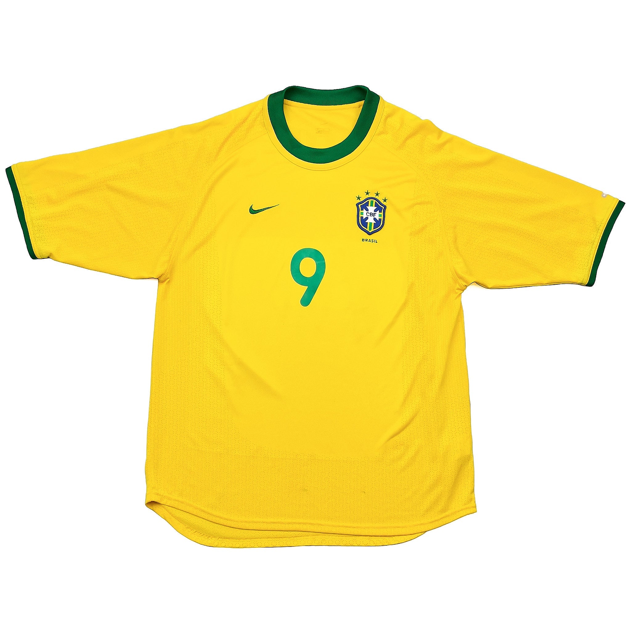 Buy 2000/02 Brazil Ronaldo 9 Home Shirt (M) Nike ~ Free worldwide shipping ~ Authentic Vintage Football Shirts from Cult Kits