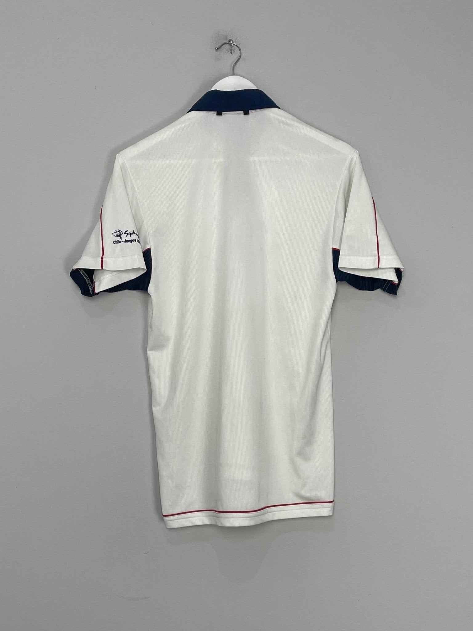 Shop 2000/02 CHILE AWAY SHIRT (S) UMBRO, classic football shirts, vintage football shirts & retro soccer jerseys at Cult Kits