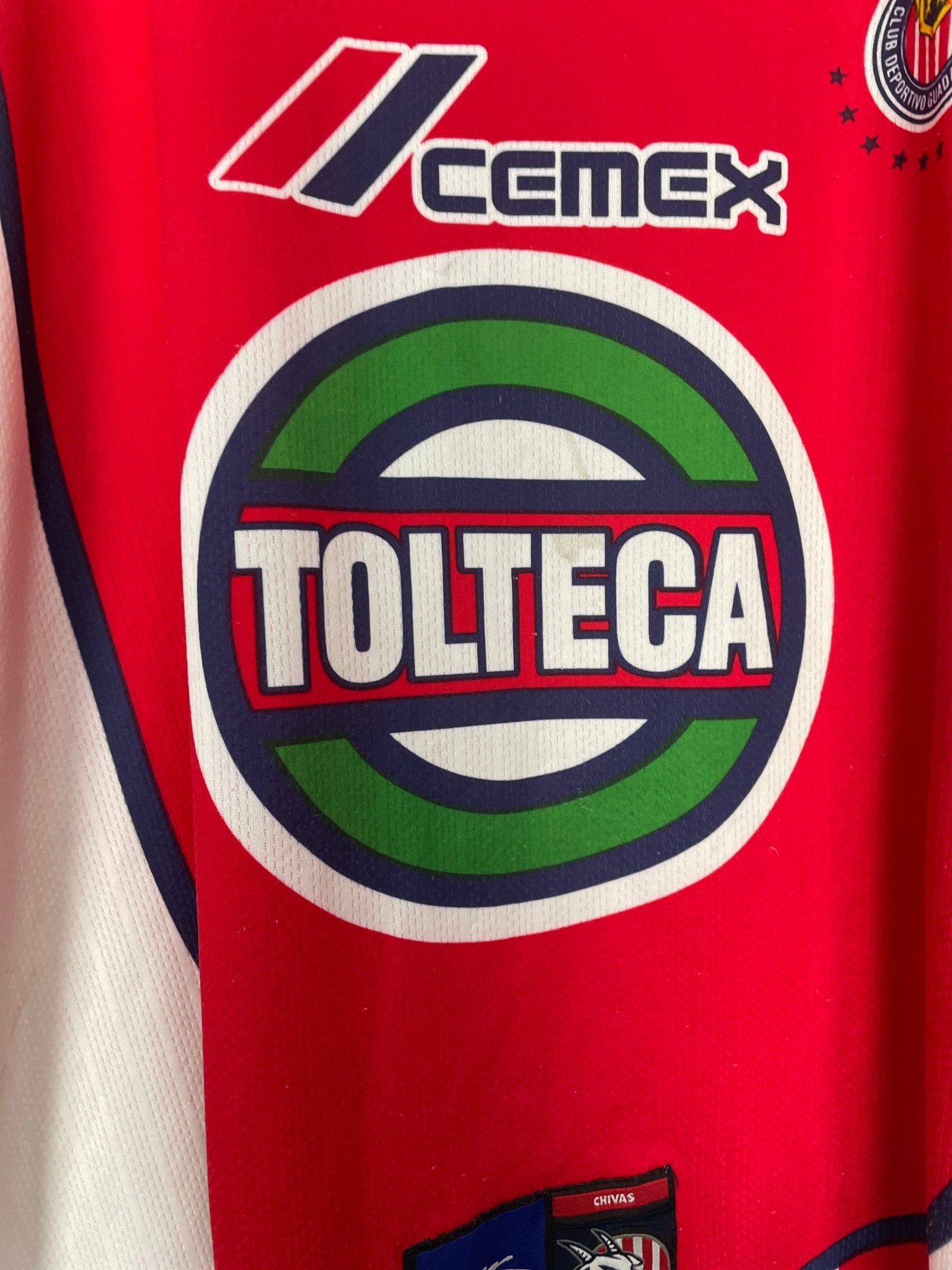 Shop 2000/02 CHIVAS GUADALAJARA TRAINING SHIRT (XL) ATLETICA, classic football shirts, vintage football shirts & retro soccer jerseys at Cult Kits