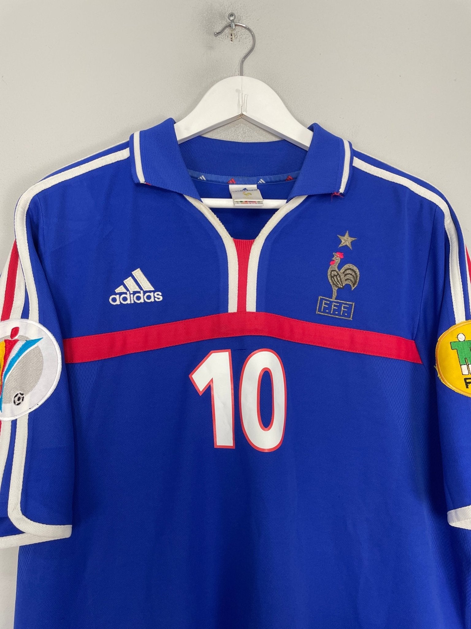 Shop 2000/02 FRANCE ZIDANE #10 HOME SHIRT (XL) ADIDAS, classic football shirts, vintage football shirts & retro soccer jerseys at Cult Kits