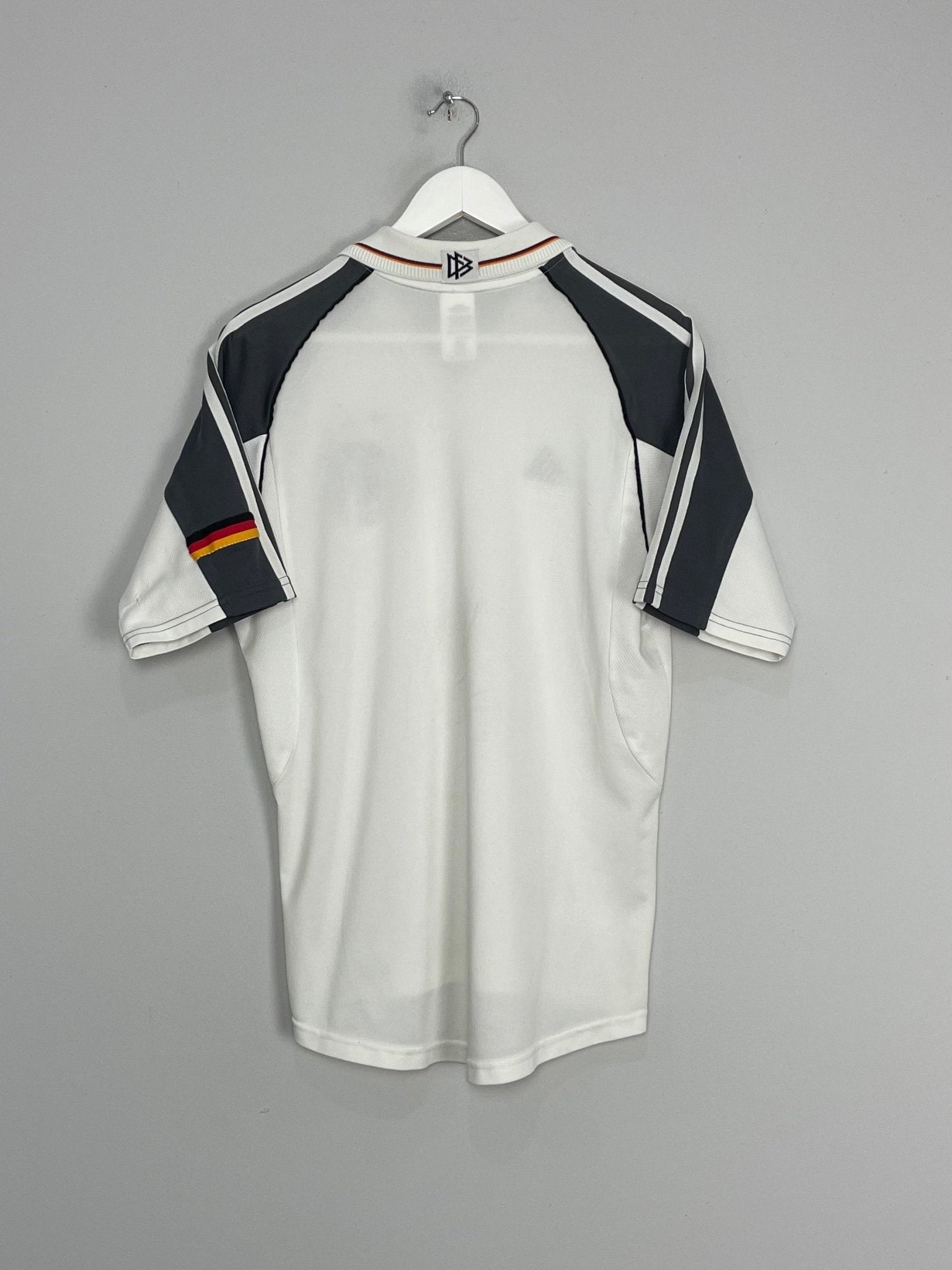 Shop 2000/02 GERMANY HOME SHIRT (S) ADIDAS, classic football shirts, vintage football shirts & retro soccer jerseys at Cult Kits