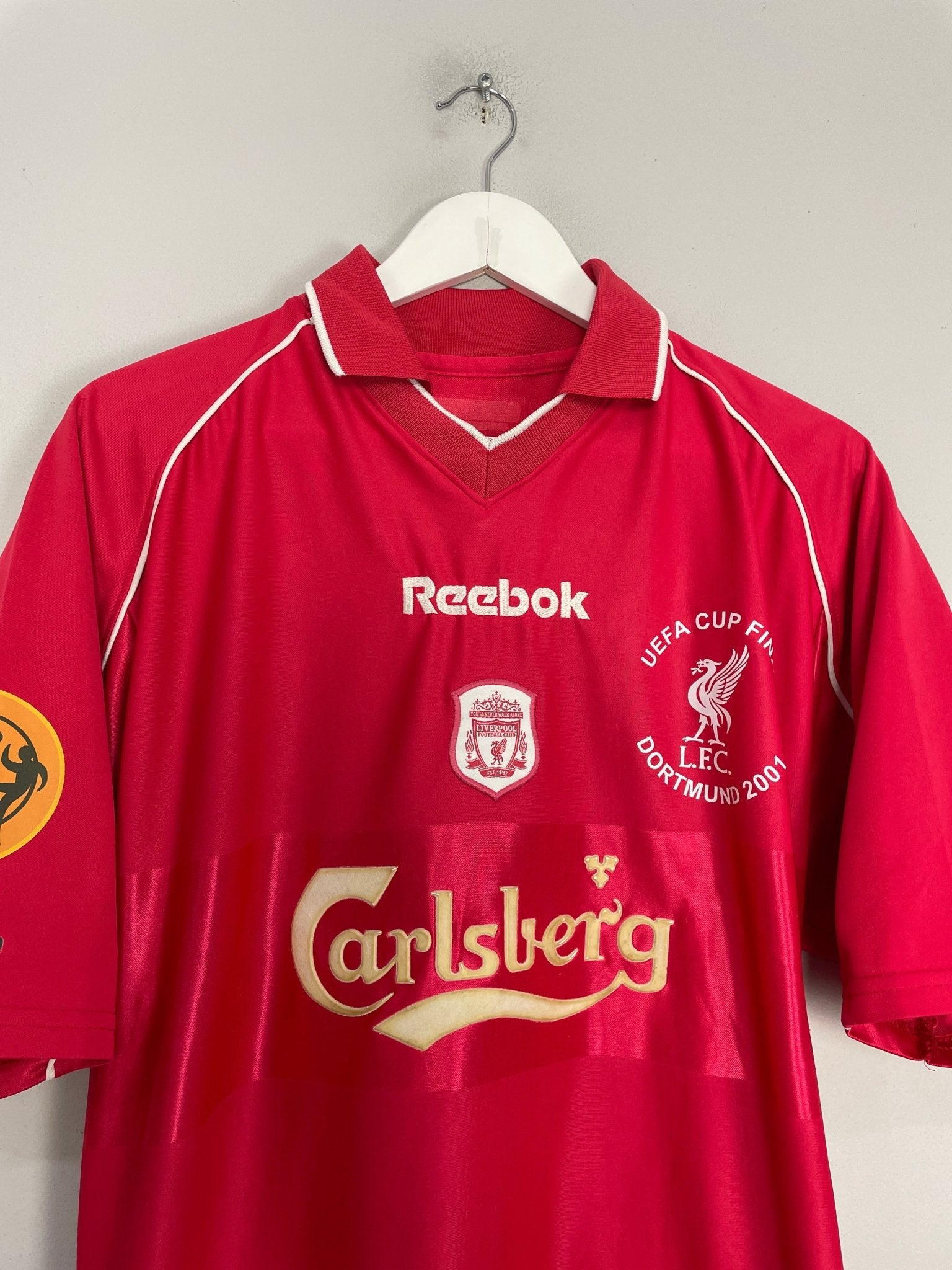 Shop 2000/02 LIVERPOOL OWEN #10 HOME SHIRT (M) REEBOK, classic football shirts, vintage football shirts & retro soccer jerseys at Cult Kits