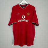 Shop 2000/02 MANCHESTER UNITED BECKHAM #7 HOME SHIRT (XL) UMBRO, classic football shirts, vintage football shirts & retro soccer jerseys at Cult Kits