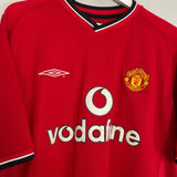 Shop 2000/02 MANCHESTER UNITED BECKHAM #7 HOME SHIRT (XL) UMBRO, classic football shirts, vintage football shirts & retro soccer jerseys at Cult Kits