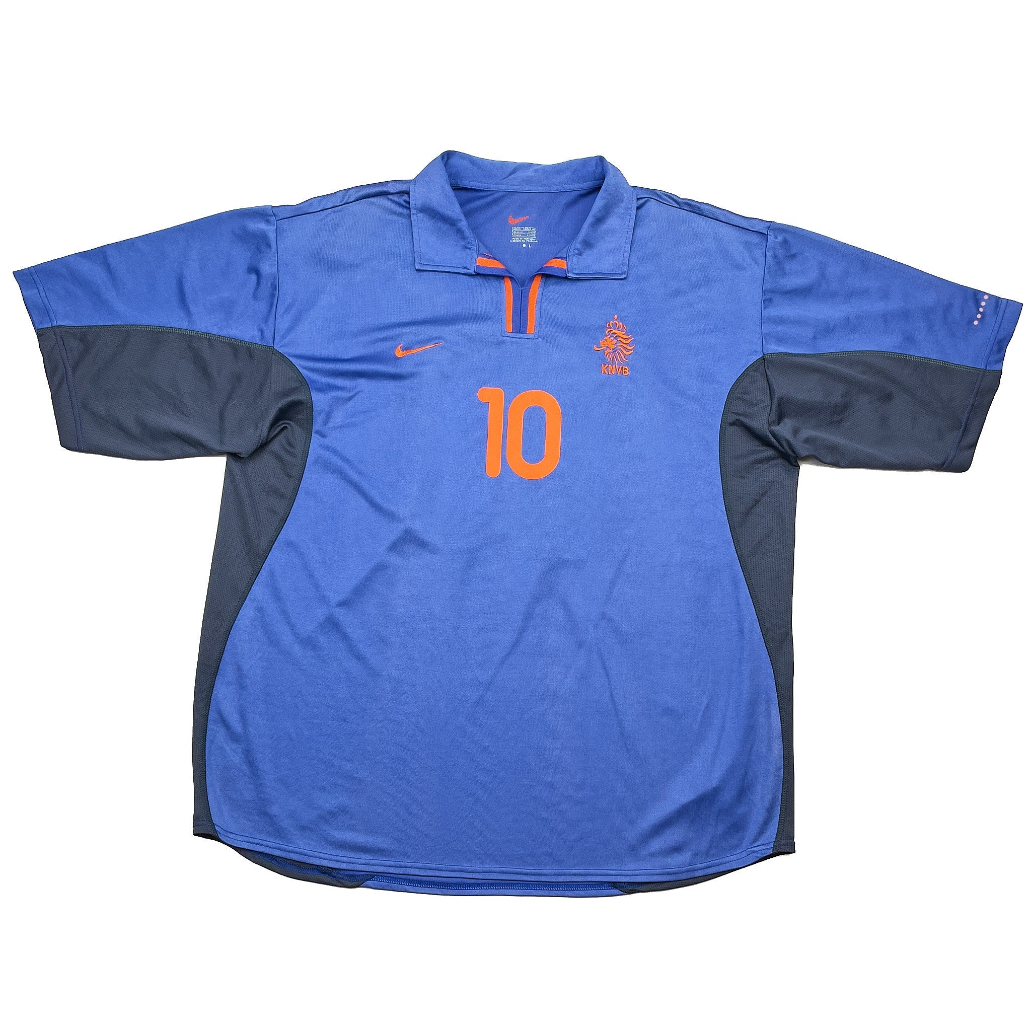 Buy 2000/02 Netherlands Bergkamp 10 Away Shirt (XL) Nike ~ Free worldwide shipping ~ Authentic Vintage Football Shirts from Cult Kits