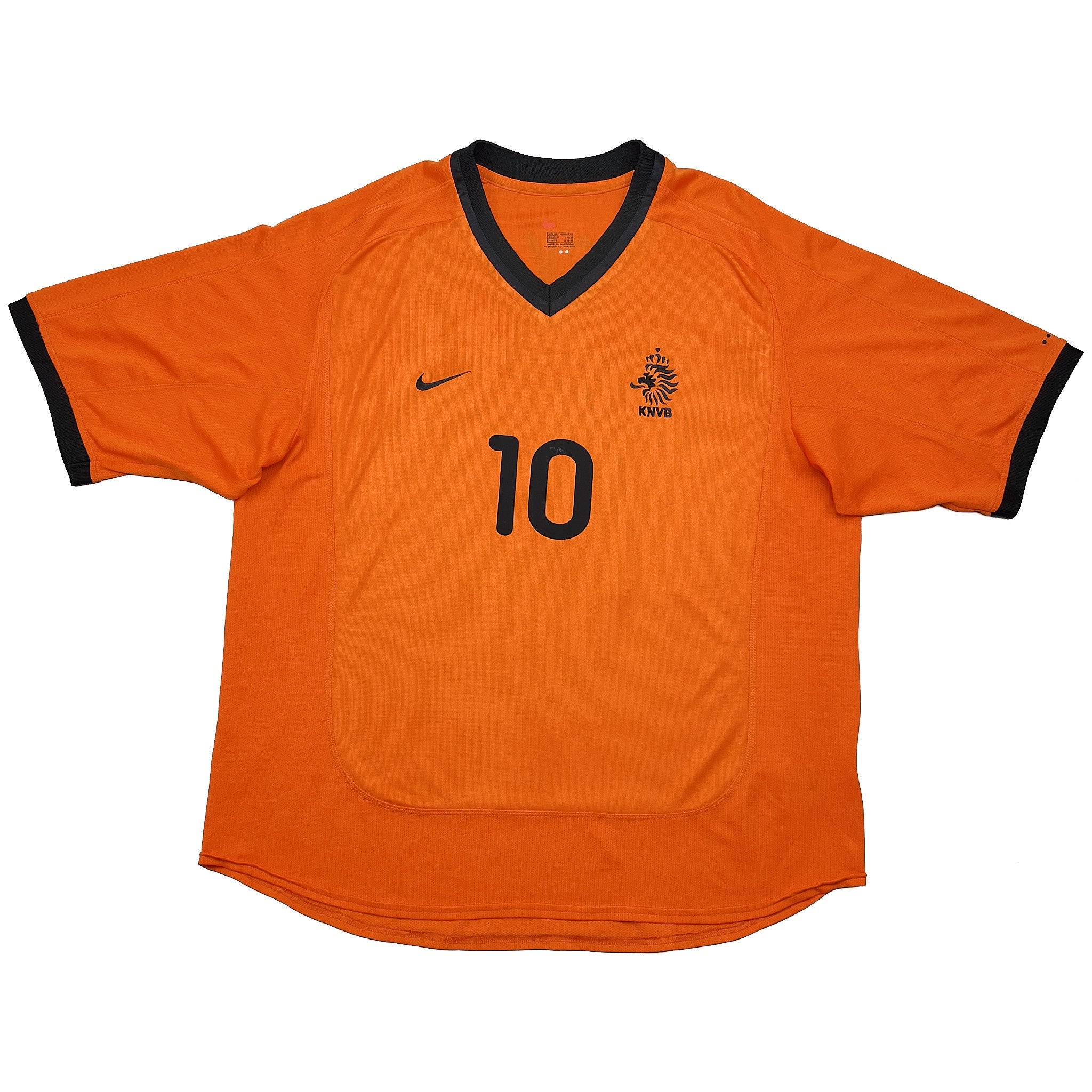 Buy 2000/02 Netherlands Bergkamp 10 Home Shirt (XL) Nike ~ Free worldwide shipping ~ Authentic Vintage Football Shirts from Cult Kits
