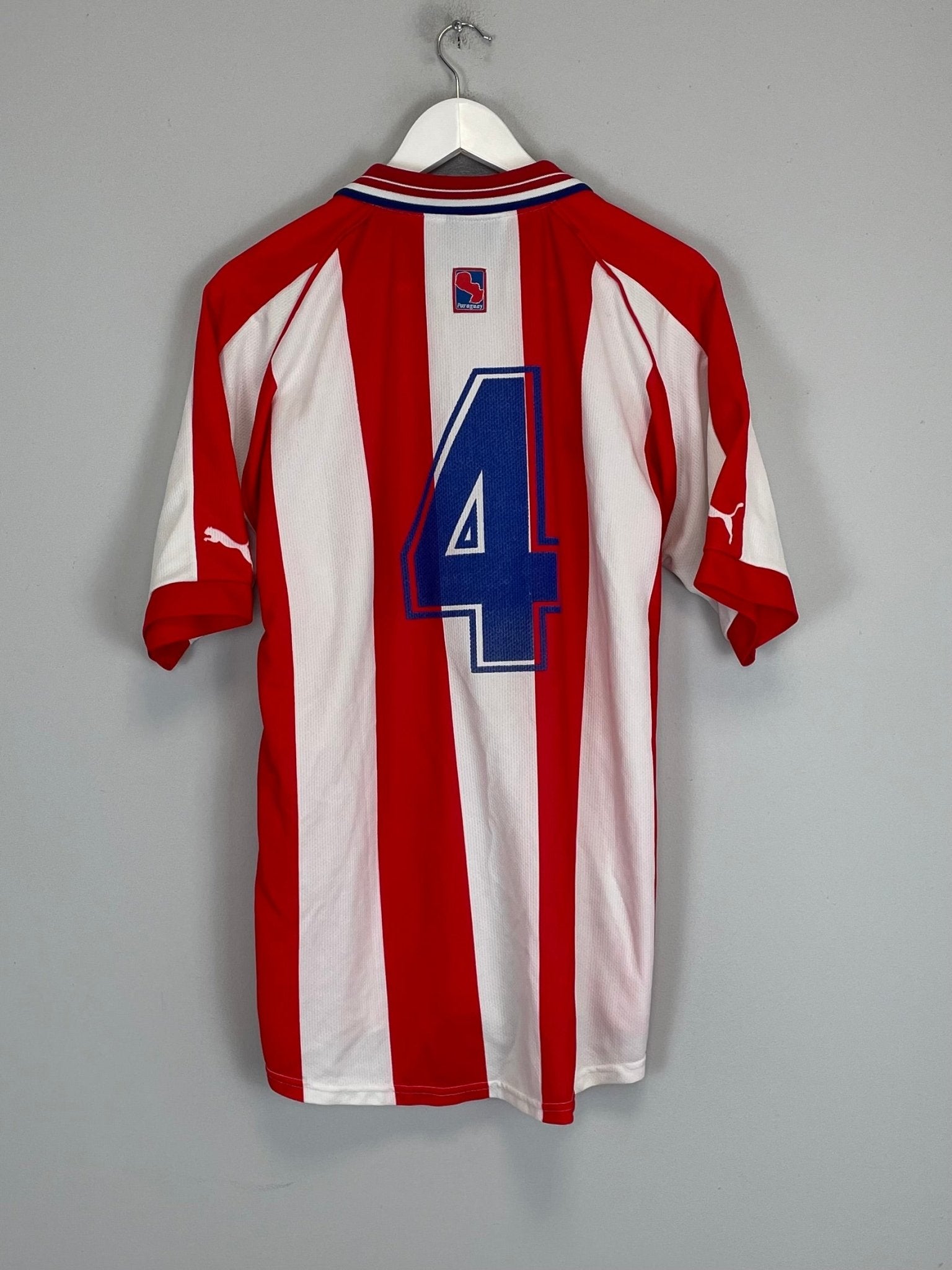 Shop 2000/02 PARAGUAY #4 HOME SHIRT (L) PUMA, classic football shirts, vintage football shirts & retro soccer jerseys at Cult Kits