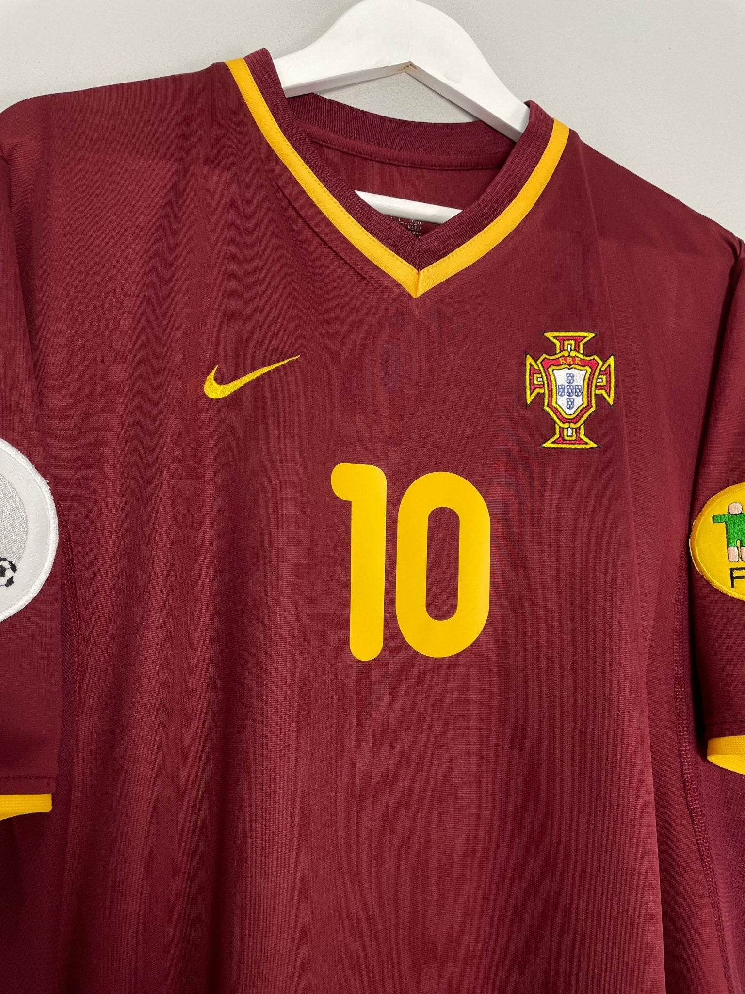 Shop 2000/02 PORTUGAL RUI COSTA #10 HOME SHIRT (M/L) NIKE, classic football shirts, vintage football shirts & retro soccer jerseys at Cult Kits