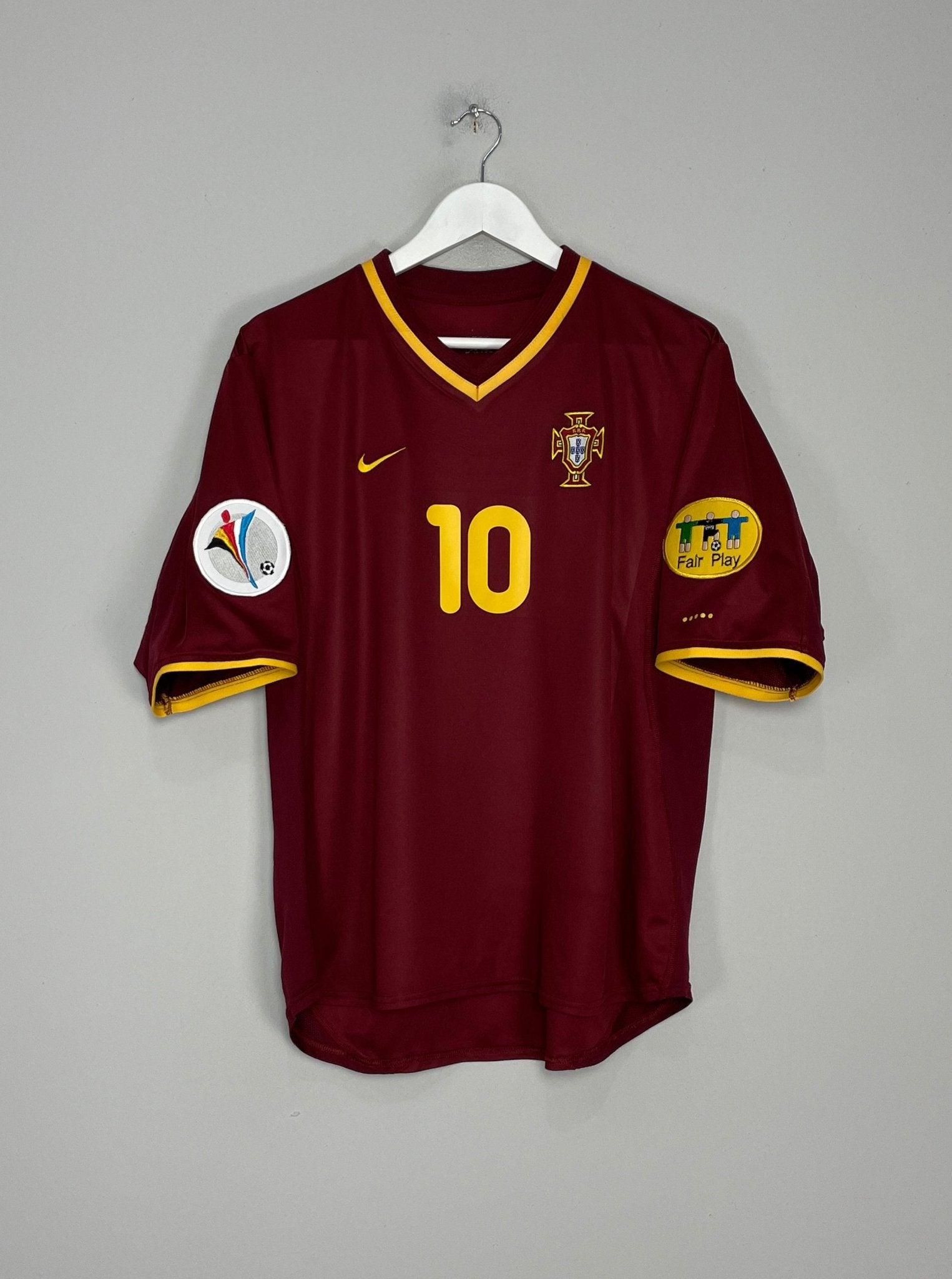 Shop 2000/02 PORTUGAL RUI COSTA #10 HOME SHIRT (M/L) NIKE, classic football shirts, vintage football shirts & retro soccer jerseys at Cult Kits